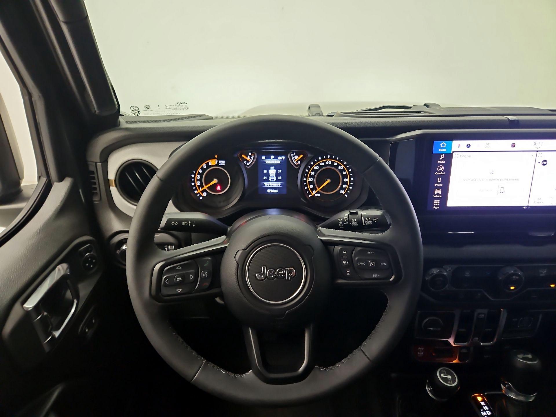 Thumbnail: 2026 Jeep Wrangler - 10