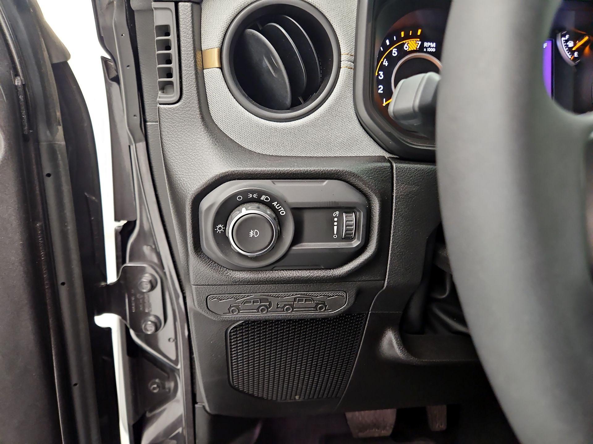 Thumbnail: 2026 Jeep Wrangler - 13
