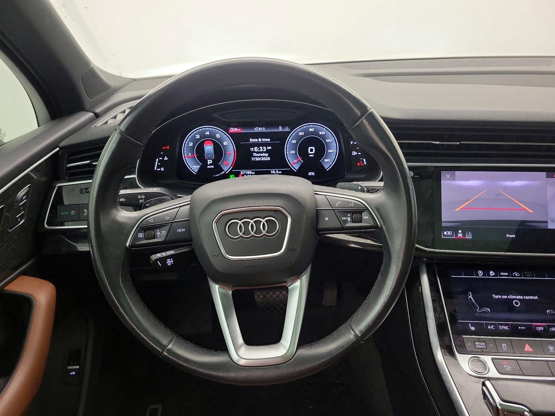Thumbnail: 2021 Audi Q7 - 10