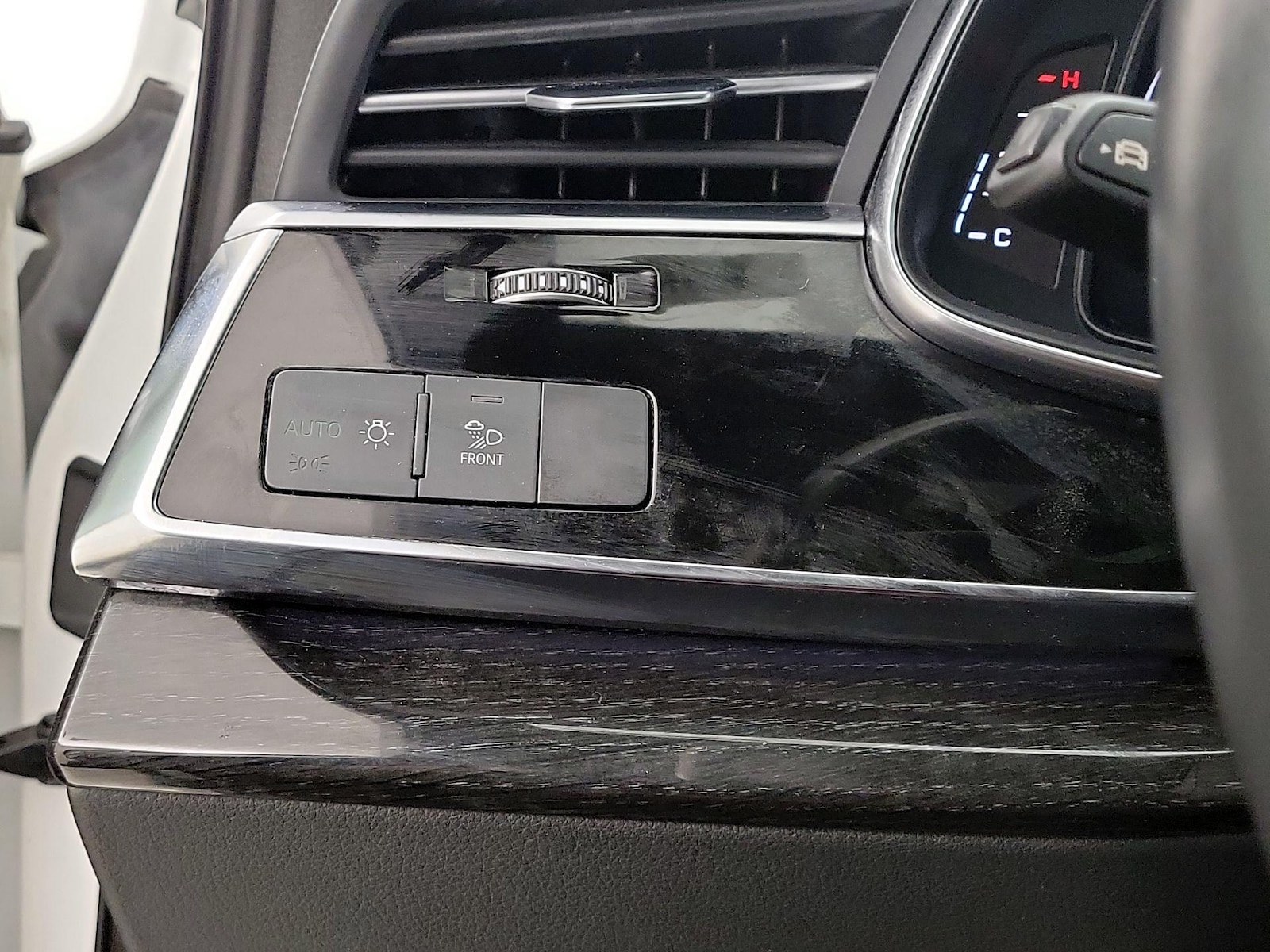 2021 Audi Q7 Premium Plus - Photo 14