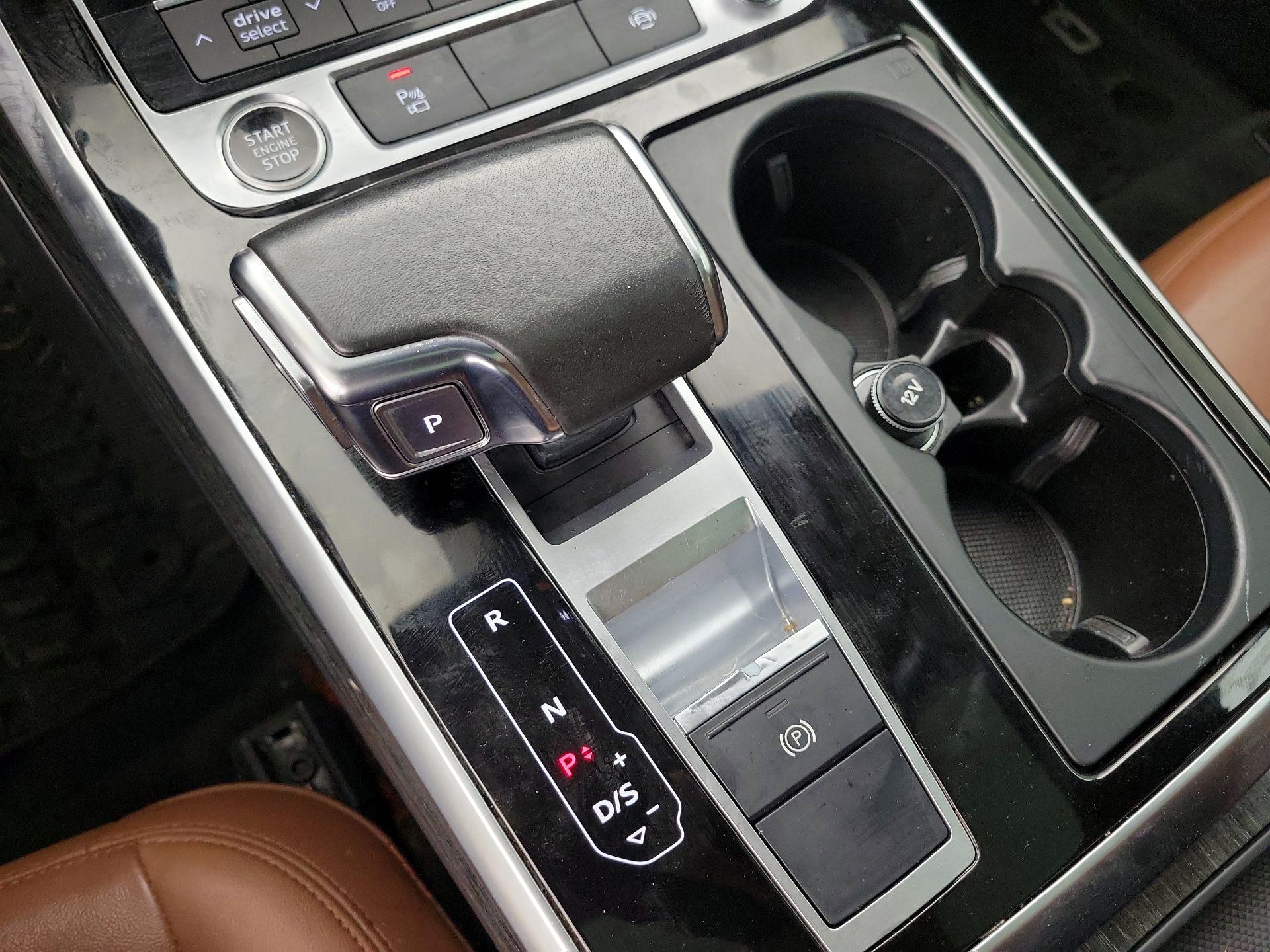 Thumbnail: 2021 Audi Q7 - 17