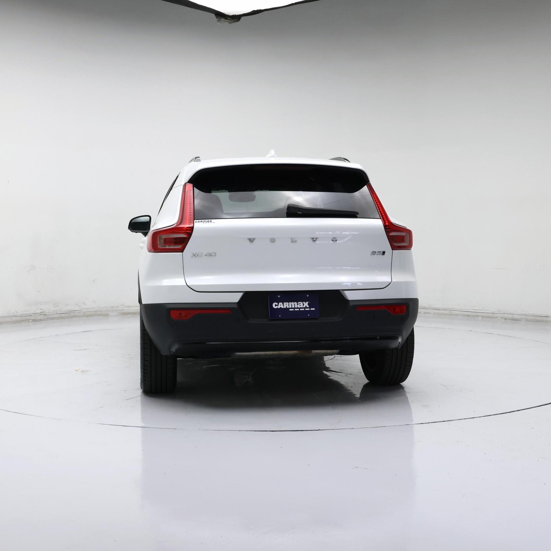 Thumbnail: 2025 Volvo XC40 - 6