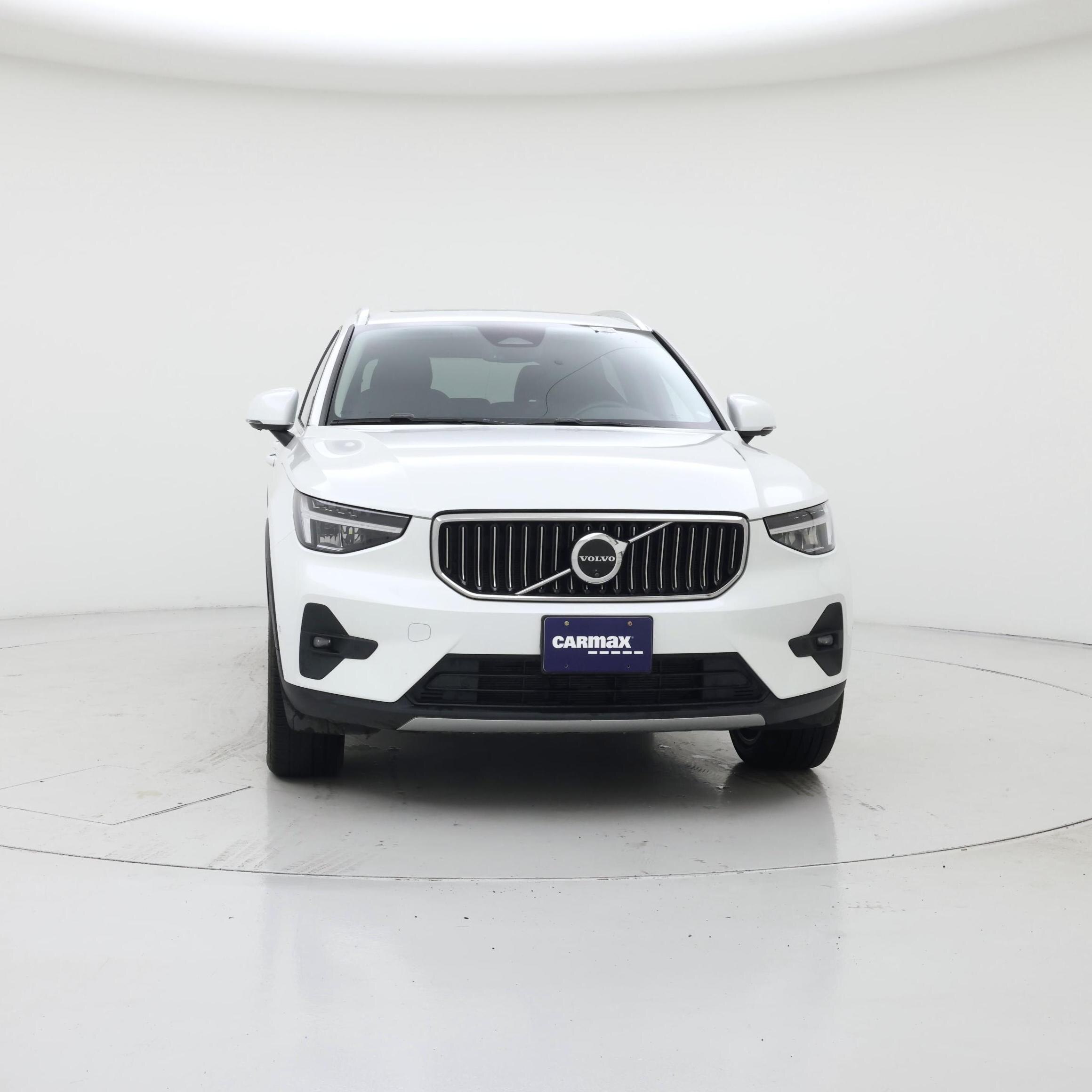 Thumbnail: 2025 Volvo XC40 - 5