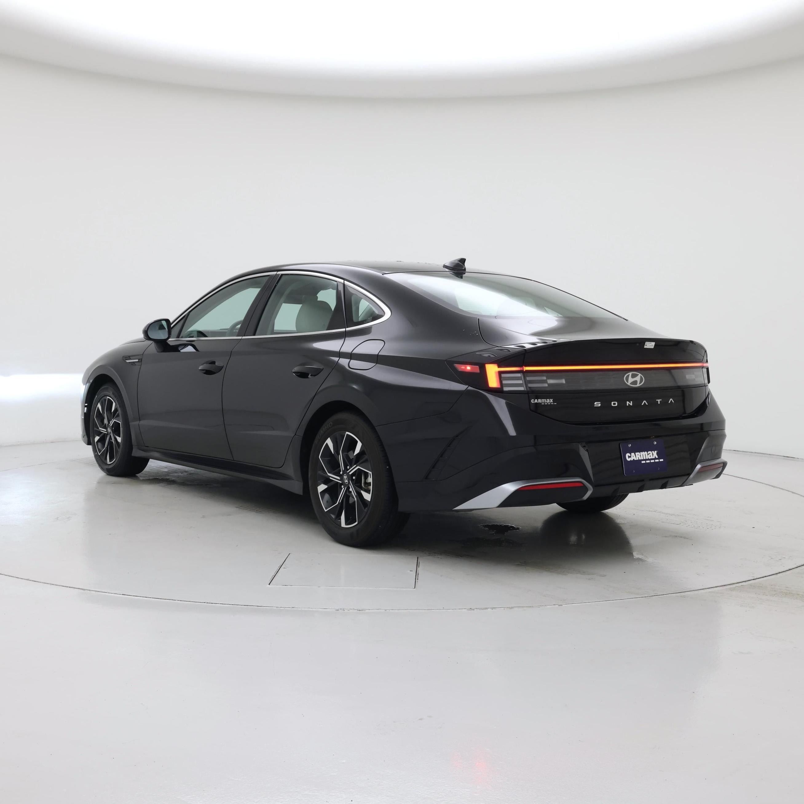 Thumbnail: 2025 Hyundai Sonata - 2