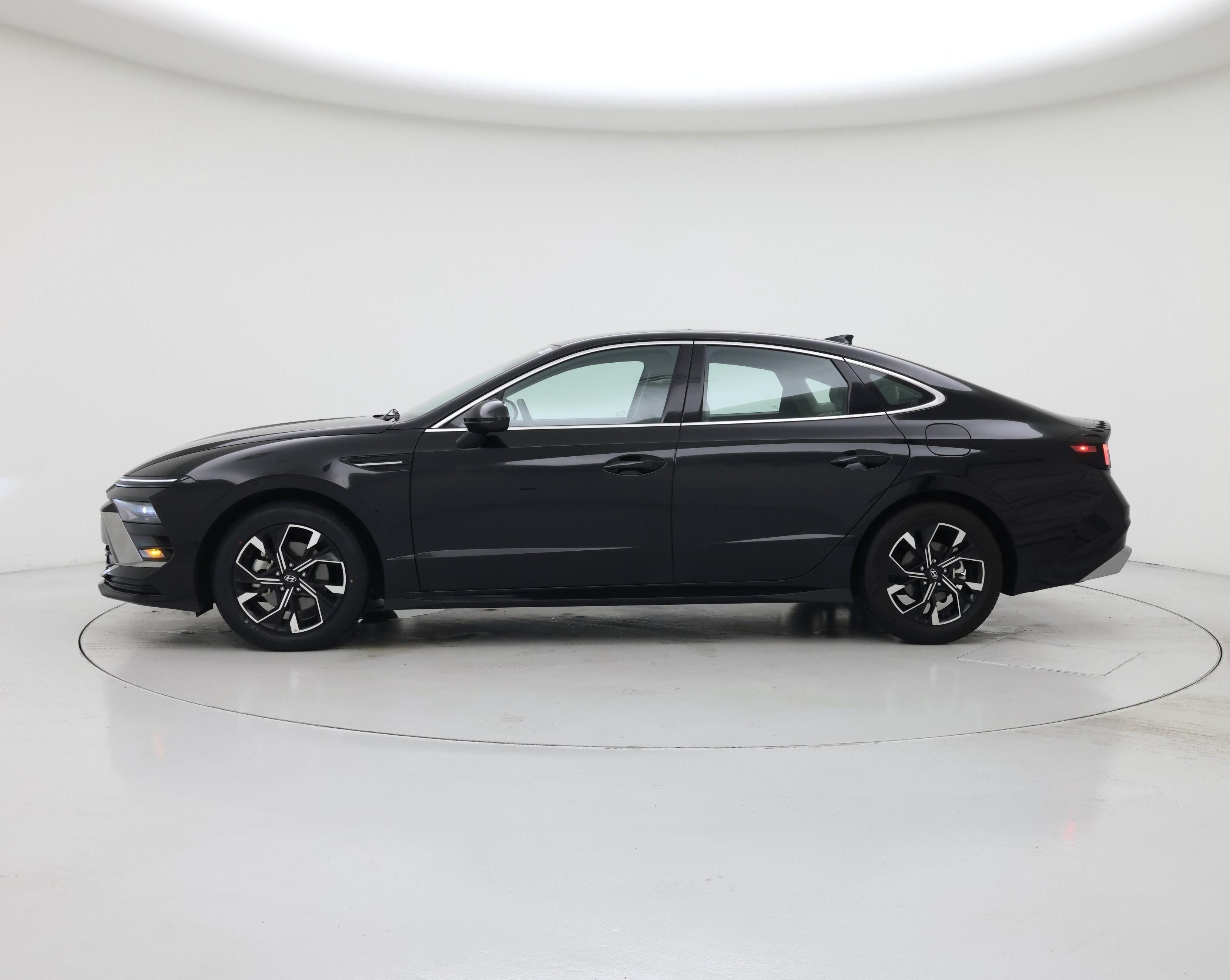 Thumbnail: 2025 Hyundai Sonata - 3