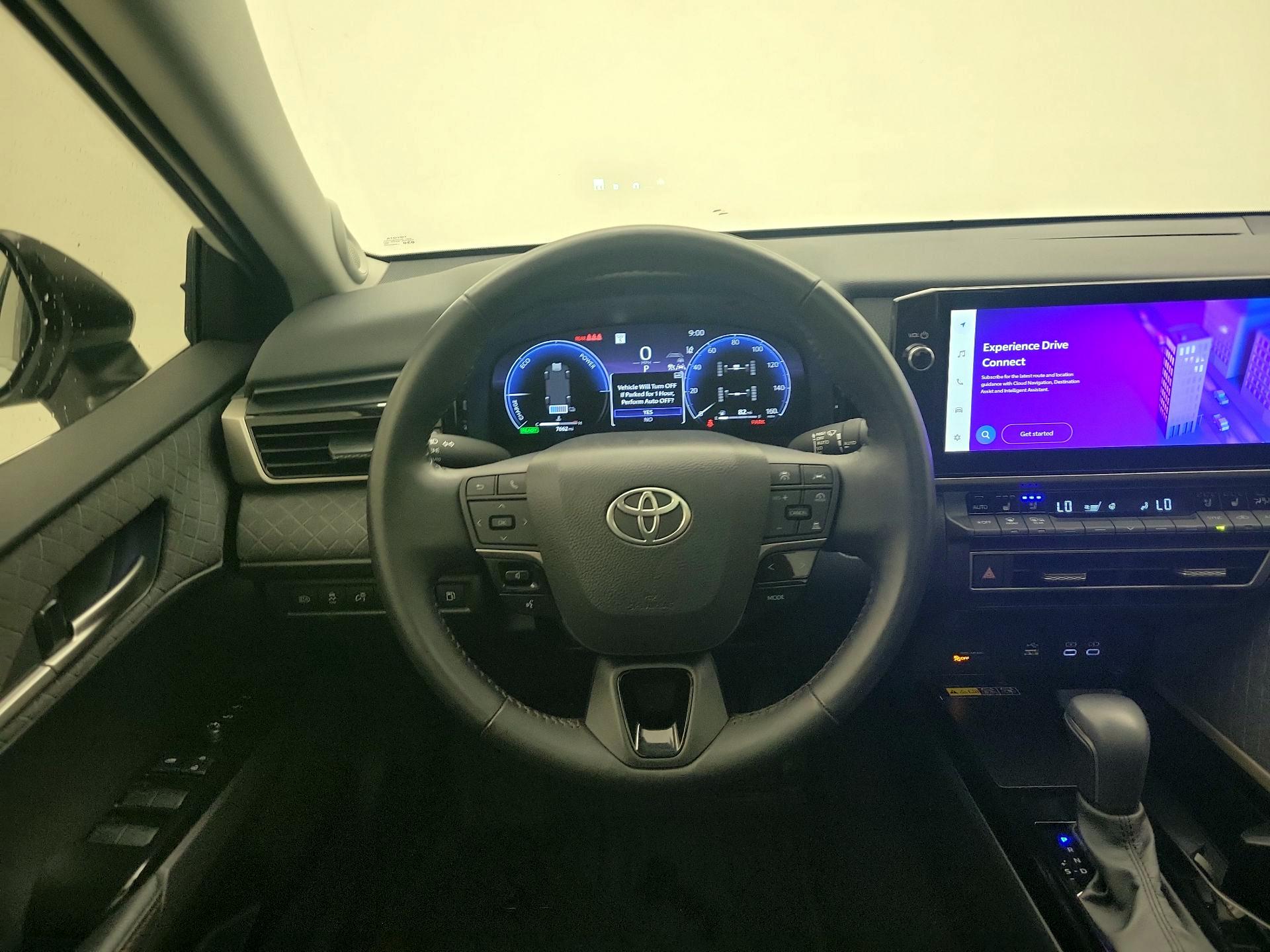 Thumbnail: 2025 Toyota Camry - 10