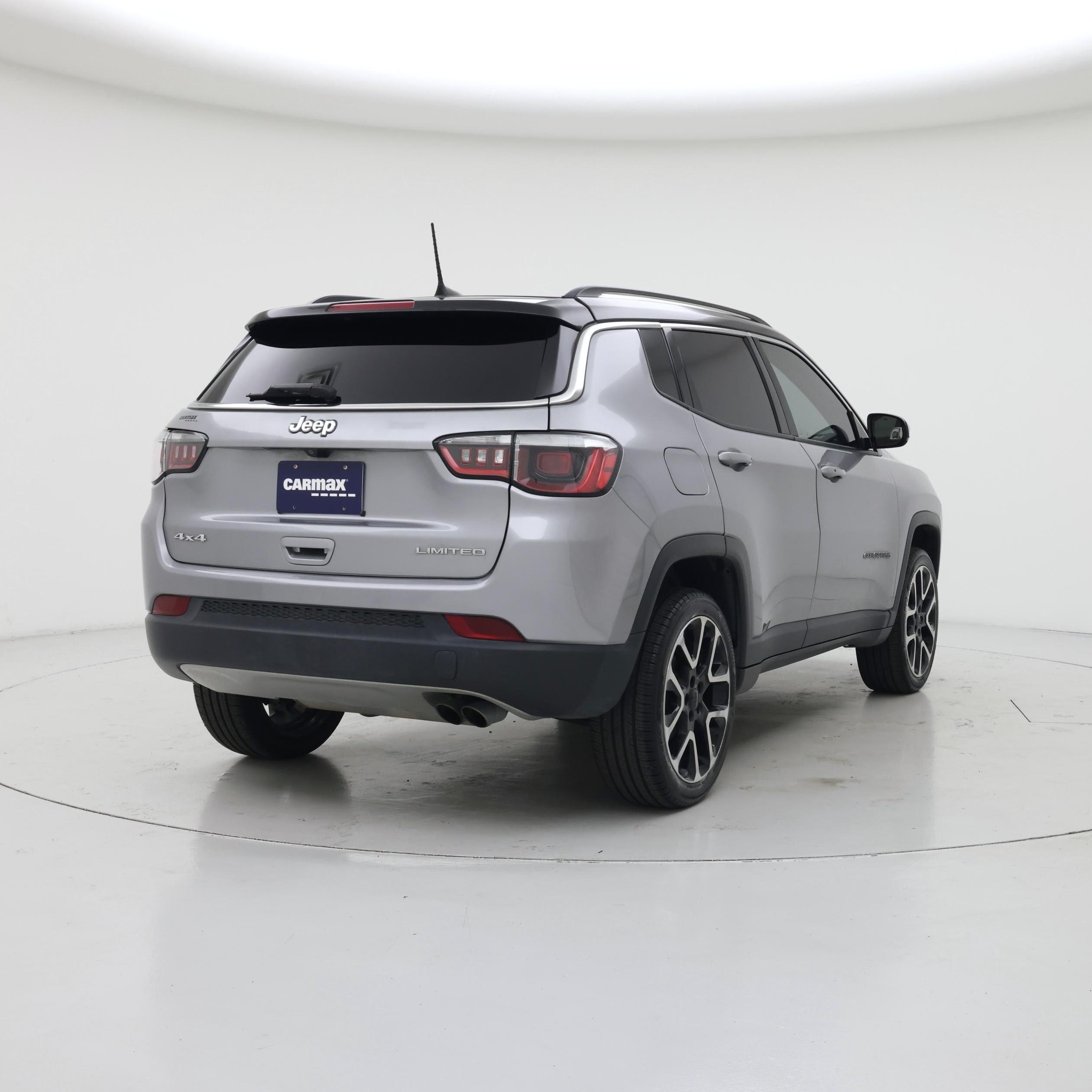 Thumbnail: 2018 Jeep Compass - 8