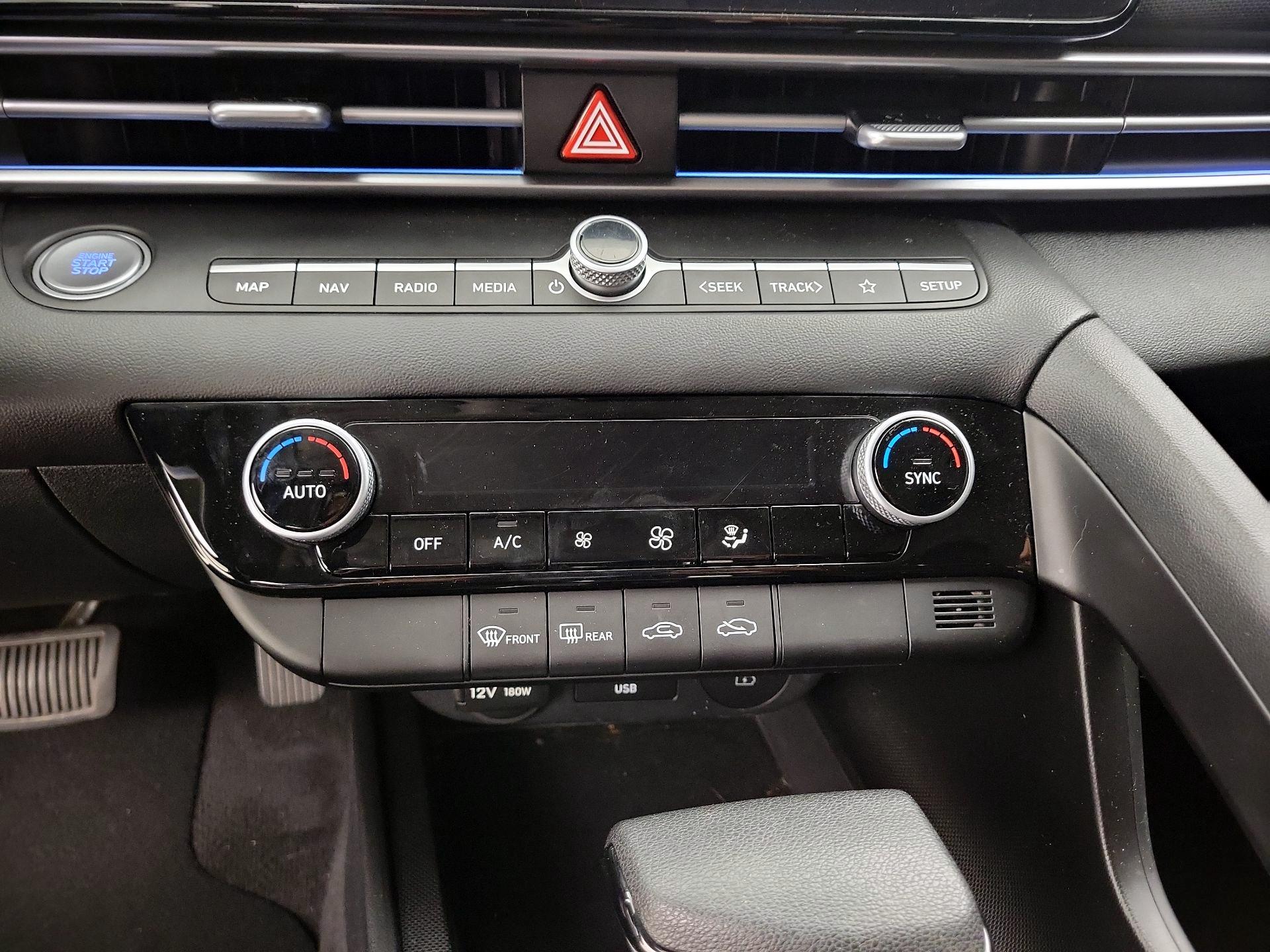 Thumbnail: 2024 Hyundai Elantra - 16