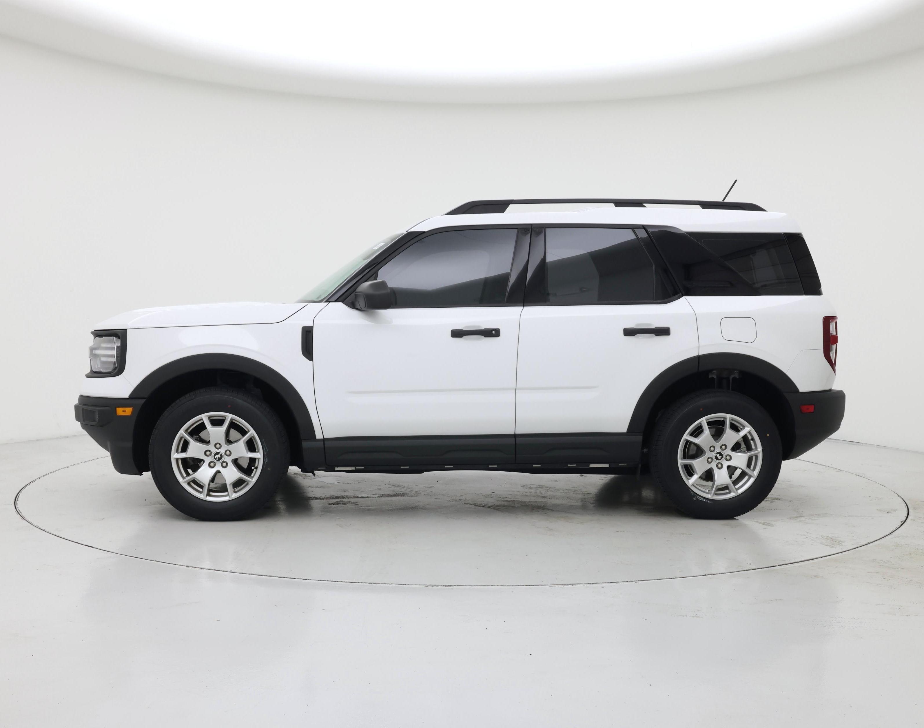 Thumbnail: 2022 Ford Bronco Sport - 3