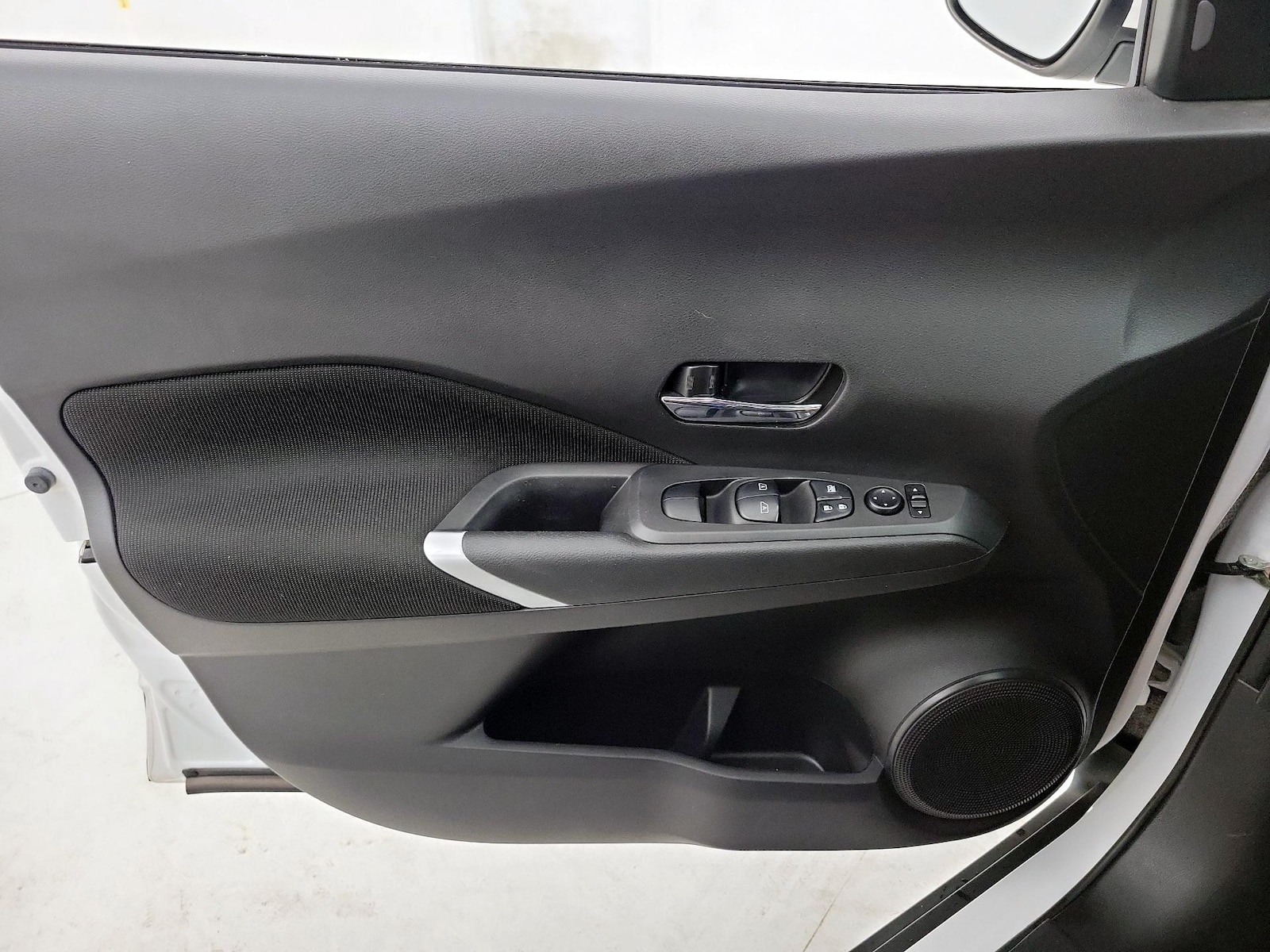 2021 Nissan Kicks SV - Photo 13