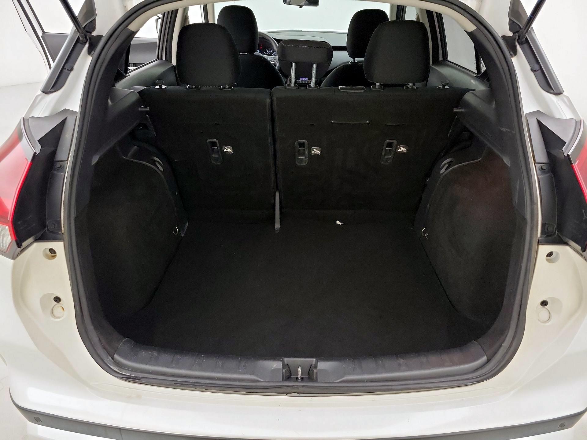 Thumbnail: 2021 Nissan Kicks - 20