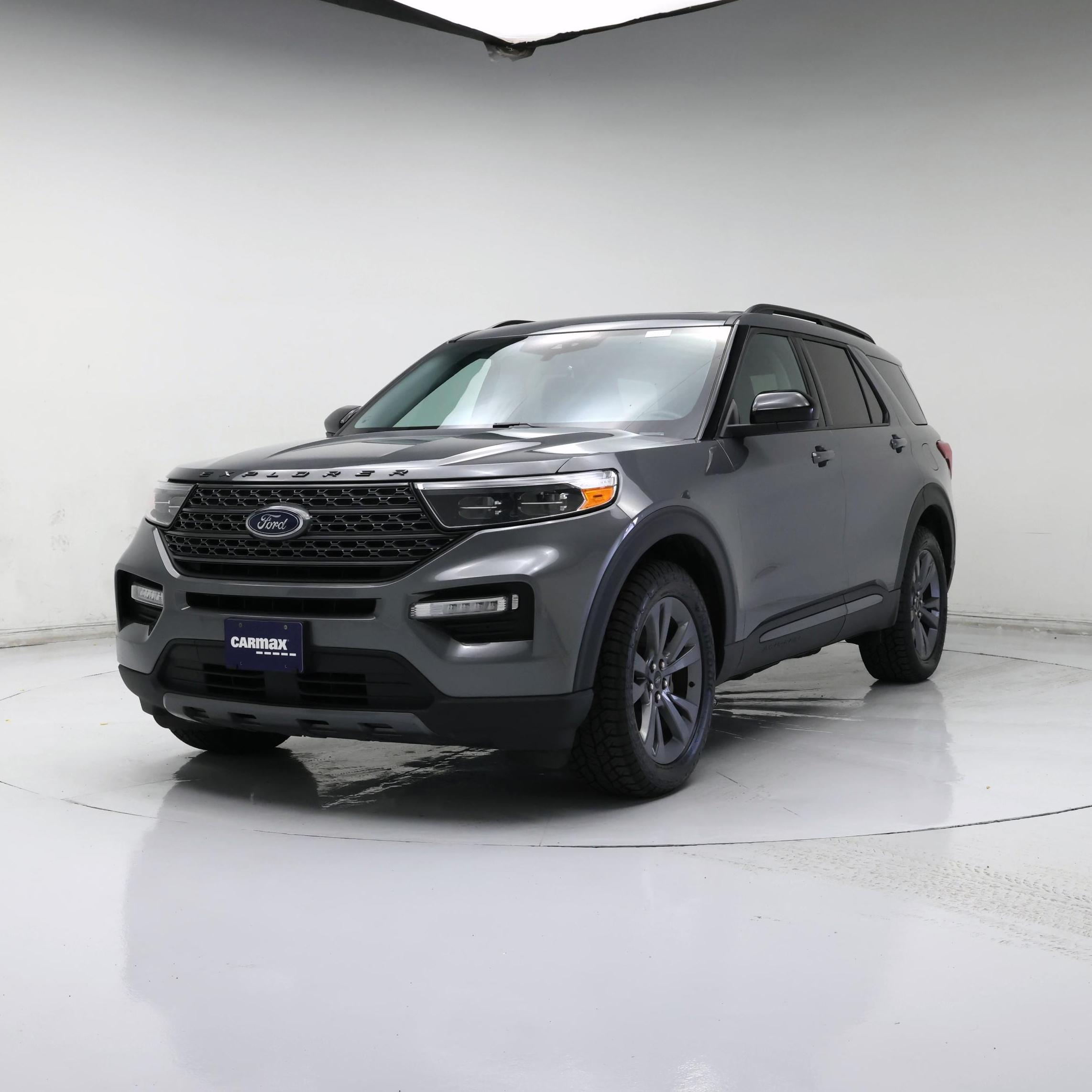 Thumbnail: 2022 Ford Explorer - 4