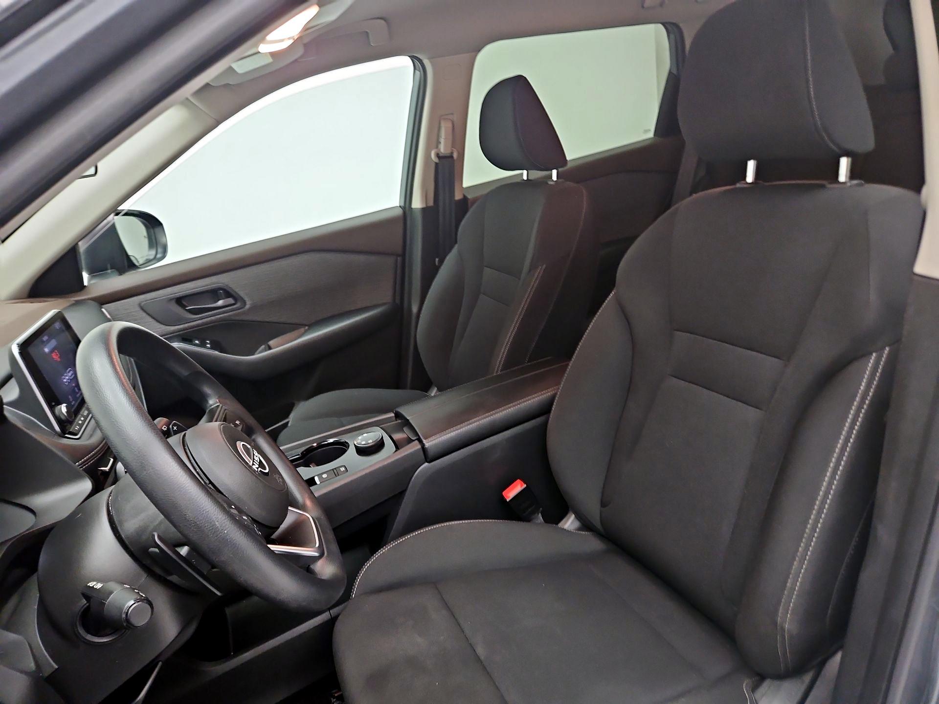 Thumbnail: 2023 Nissan Rogue - 11