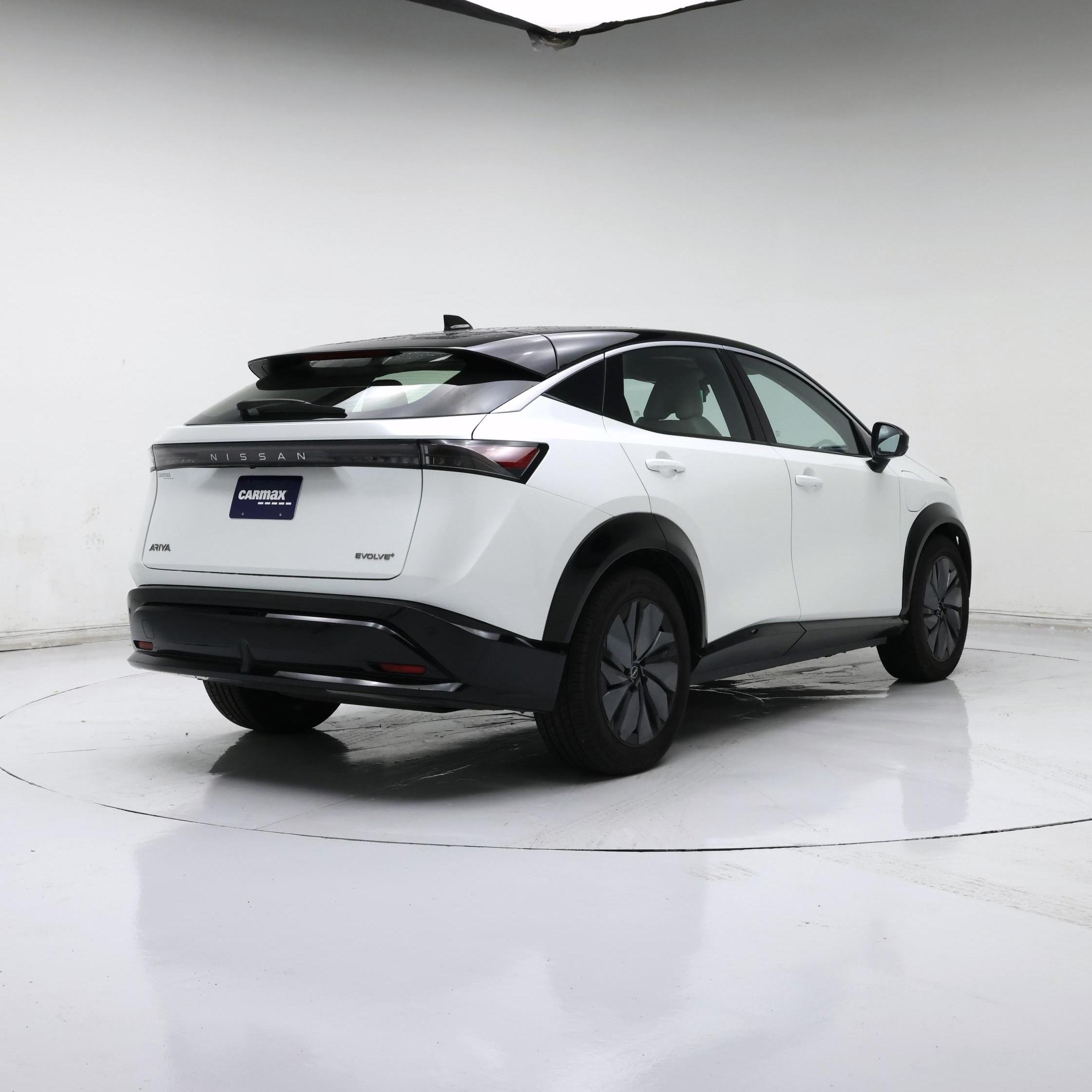 Thumbnail: 2023 Nissan Ariya - 8