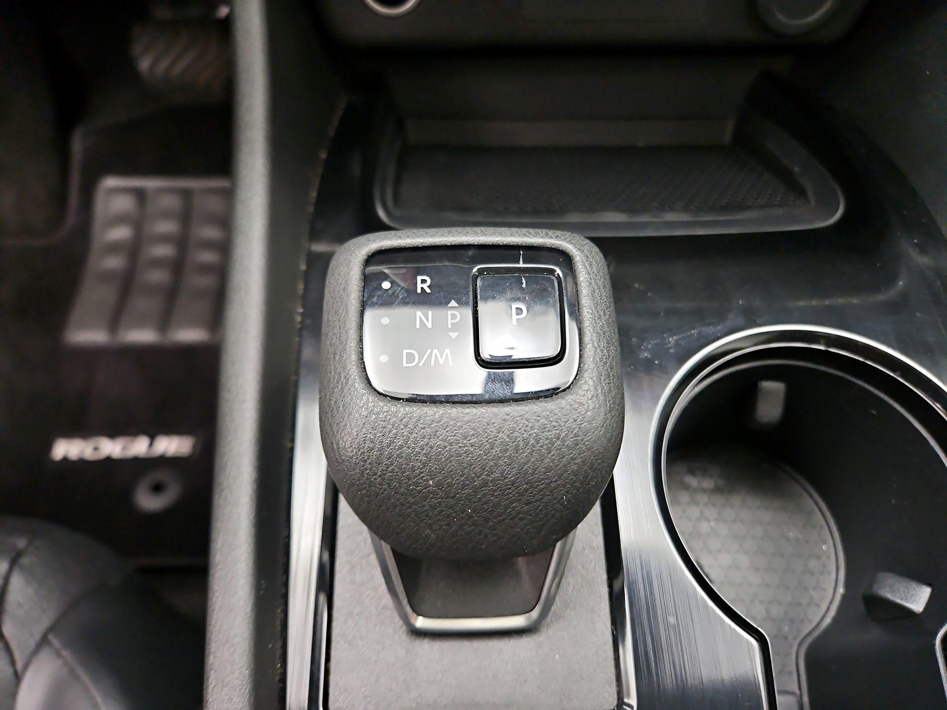 Thumbnail: 2023 Nissan Rogue - 17