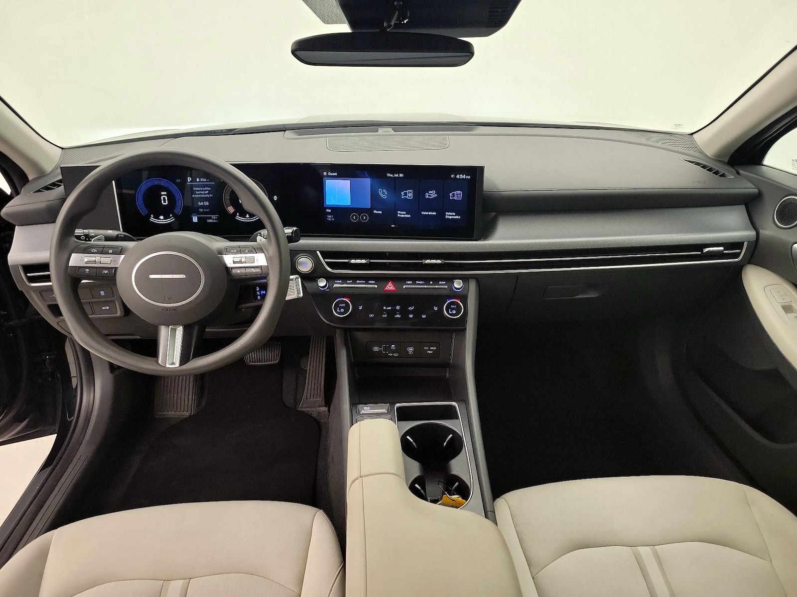 2025 Hyundai Sonata SEL - Photo 10