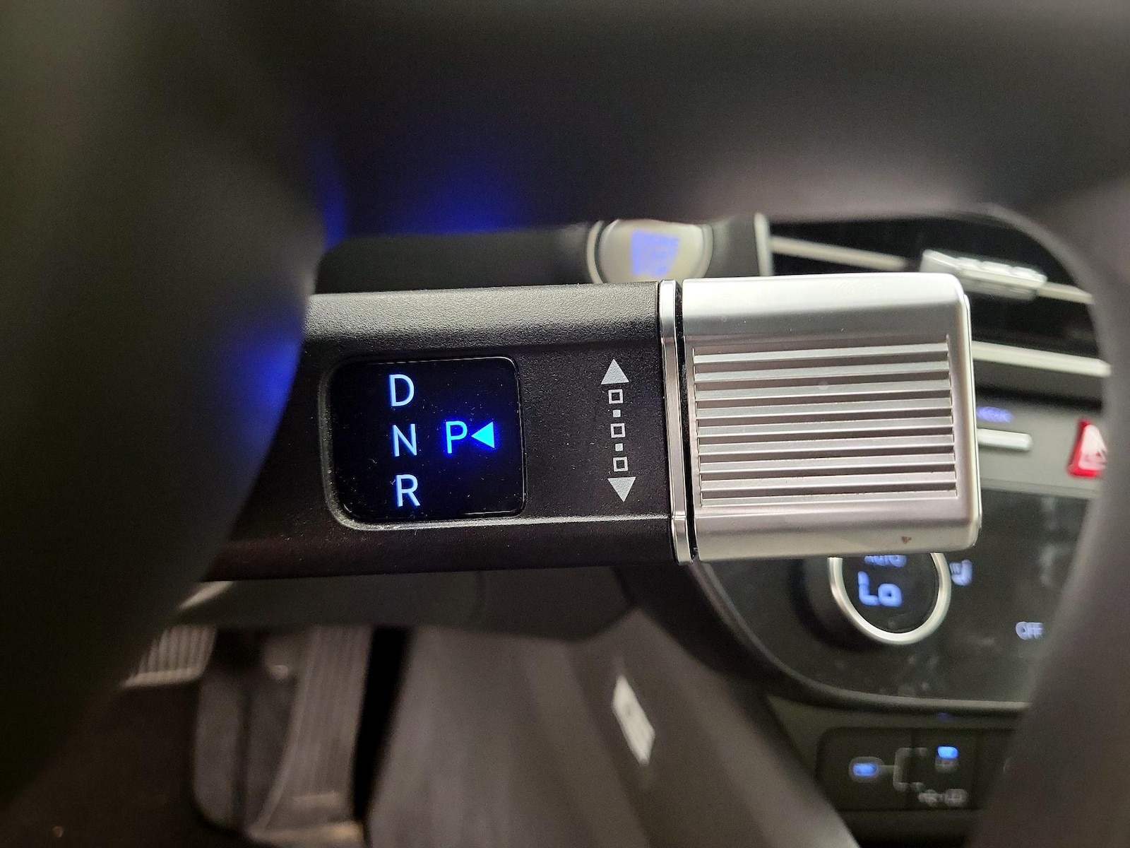 2025 Hyundai Sonata SEL - Photo 18
