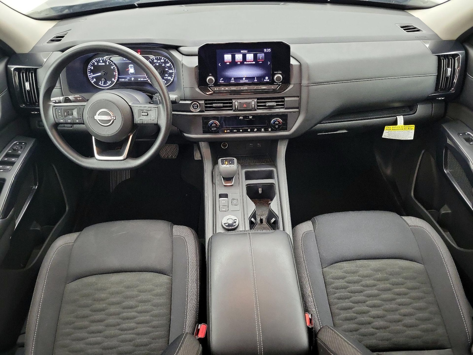 2024 Nissan Pathfinder S - Photo 10