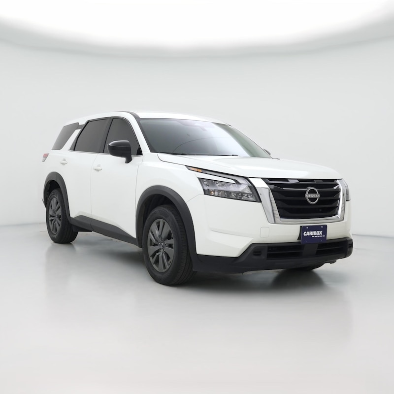 2024 Nissan Pathfinder S