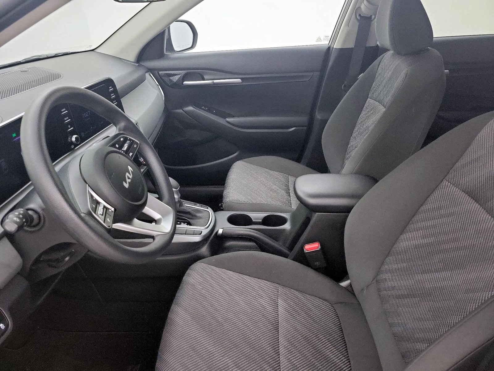2026 Kia Seltos LX - Photo 12