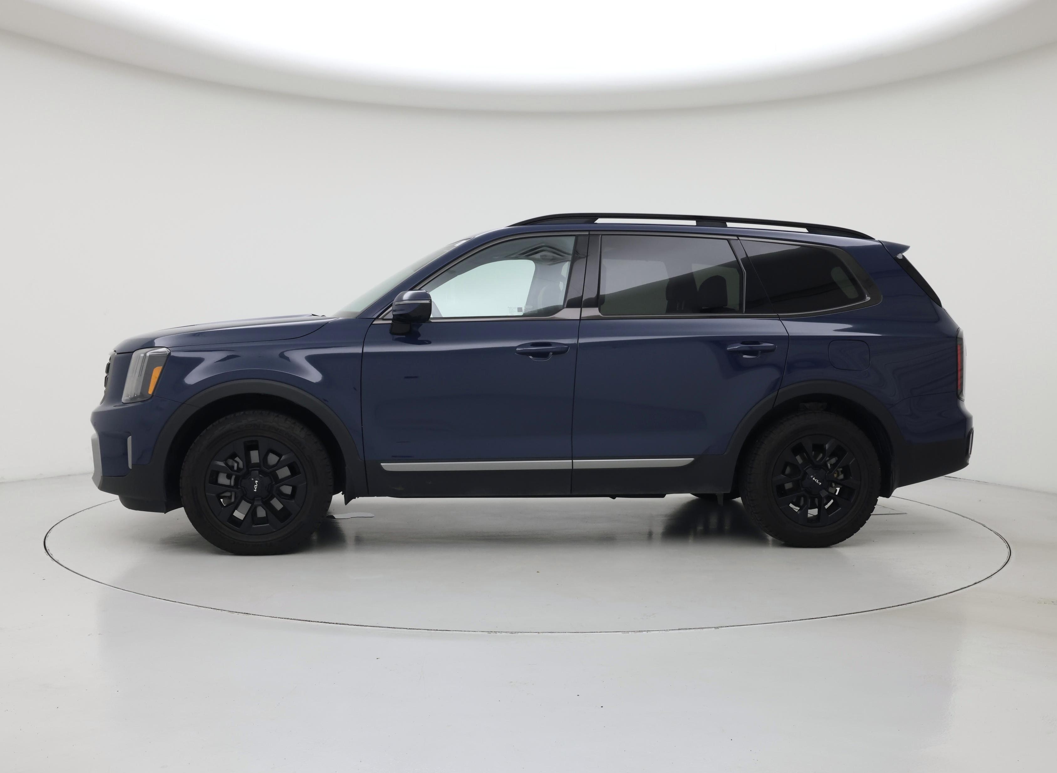 Thumbnail: 2023 Kia Telluride - 3