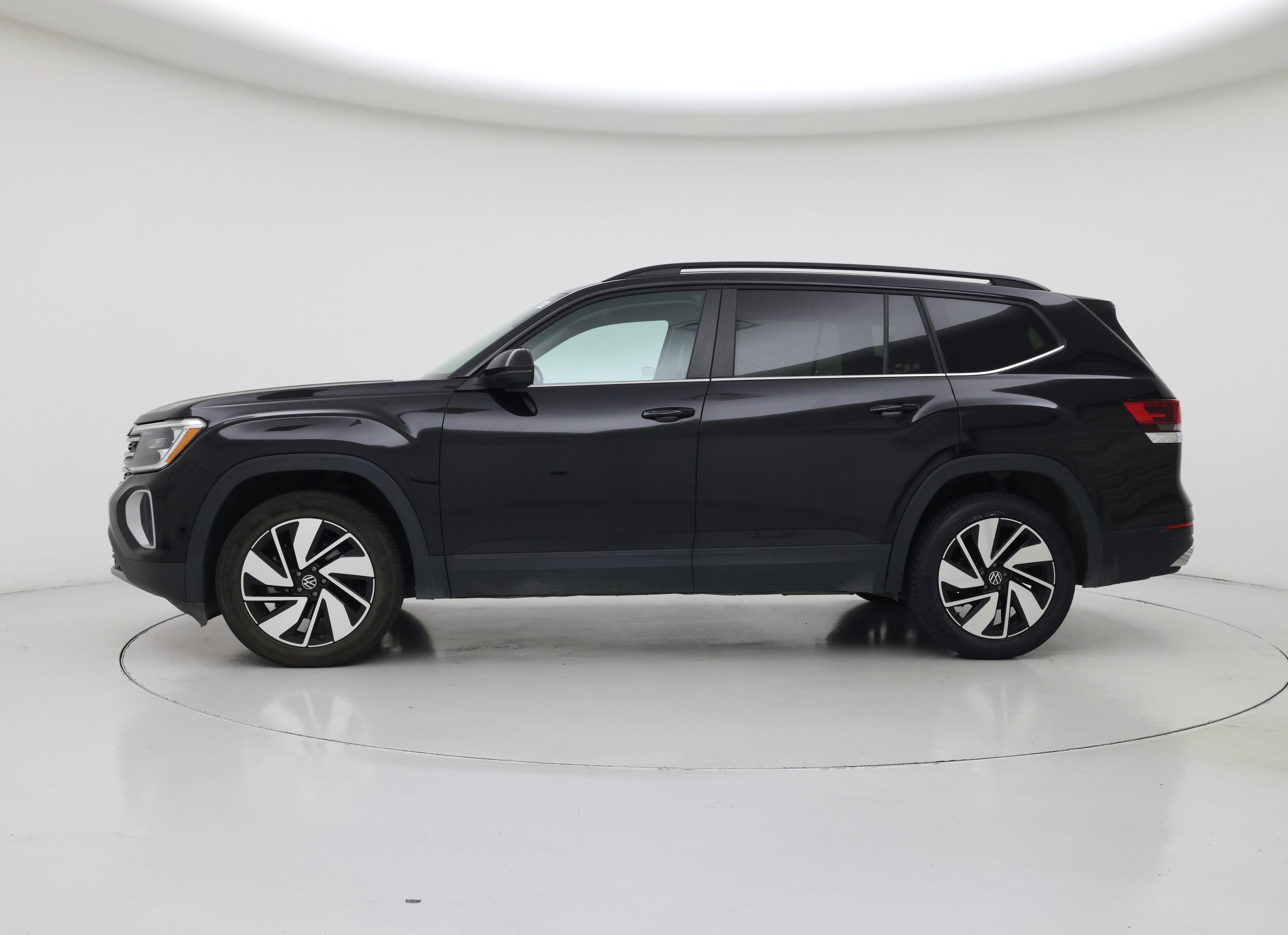 Thumbnail: 2025 Volkswagen Atlas - 3