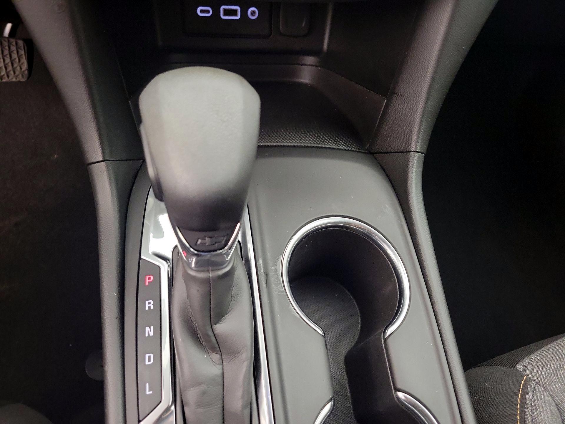 Thumbnail: 2022 Chevrolet Equinox - 17