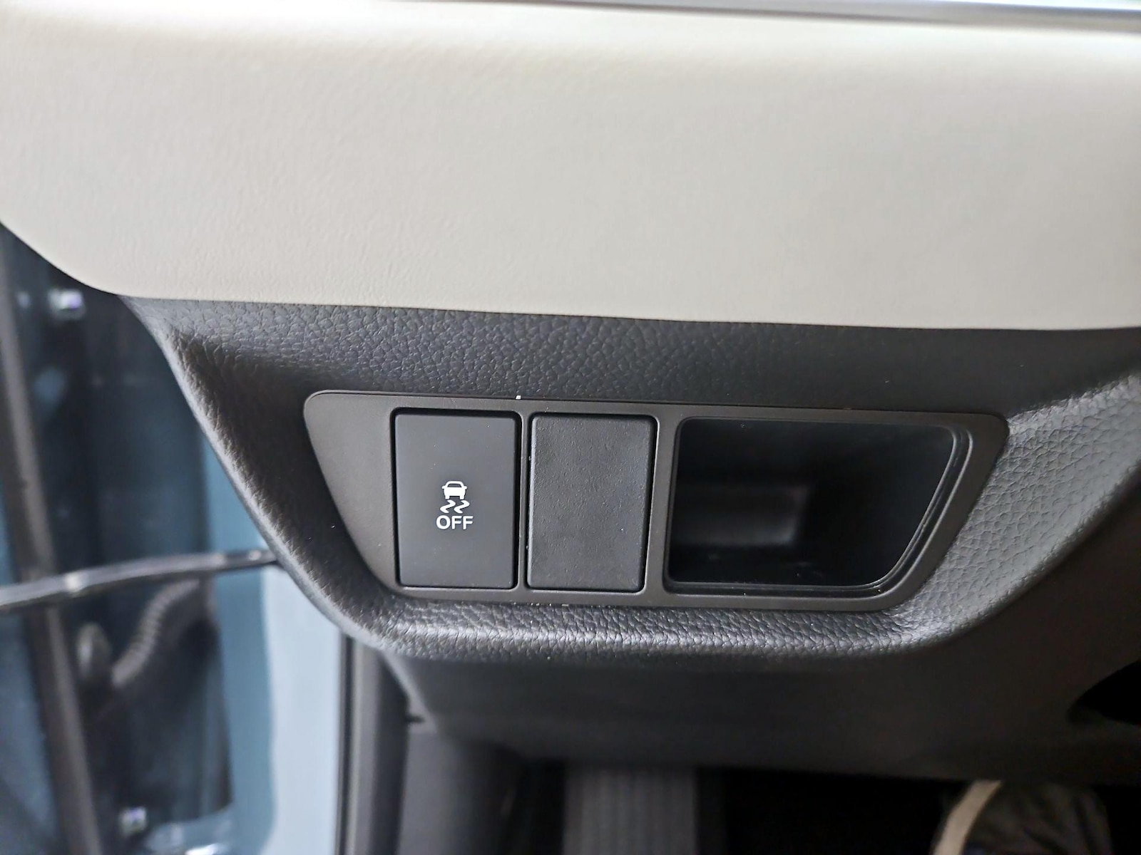 2026 Honda HR-V EX-L - Photo 14