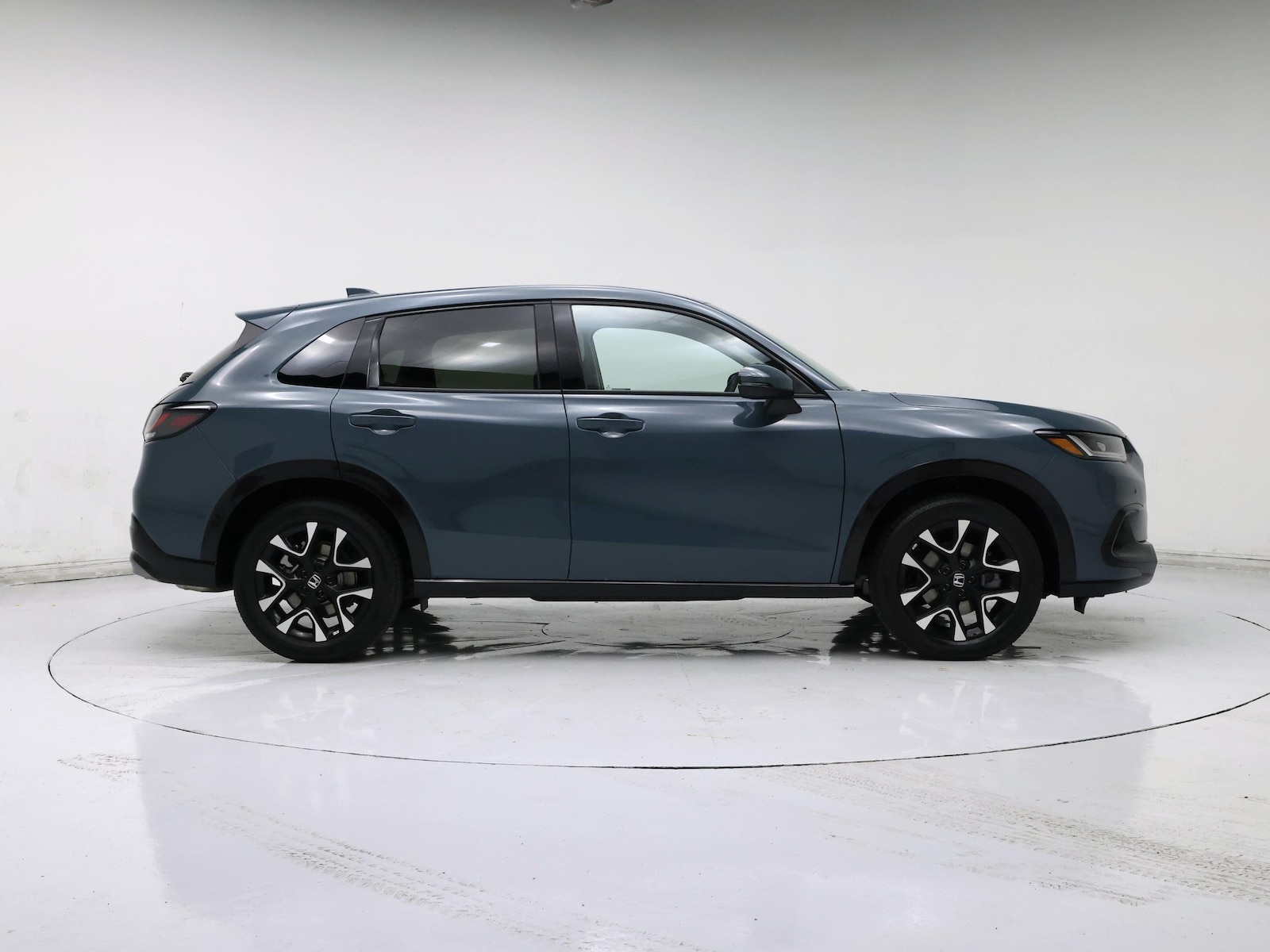 2026 Honda HR-V EX-L - Photo 8