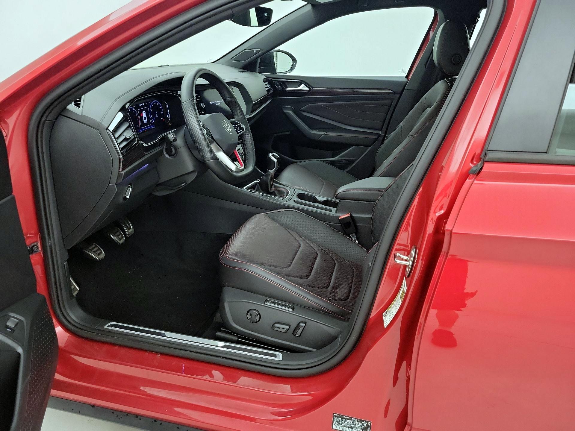 Thumbnail: 2023 Volkswagen Jetta - 11