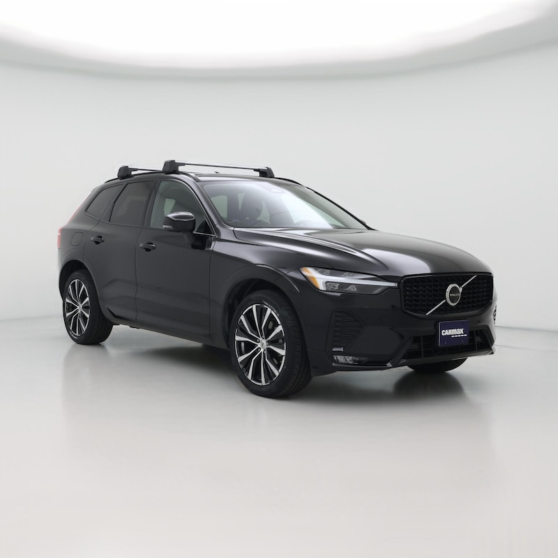 2024 Volvo XC60 B5 Plus Dark Theme