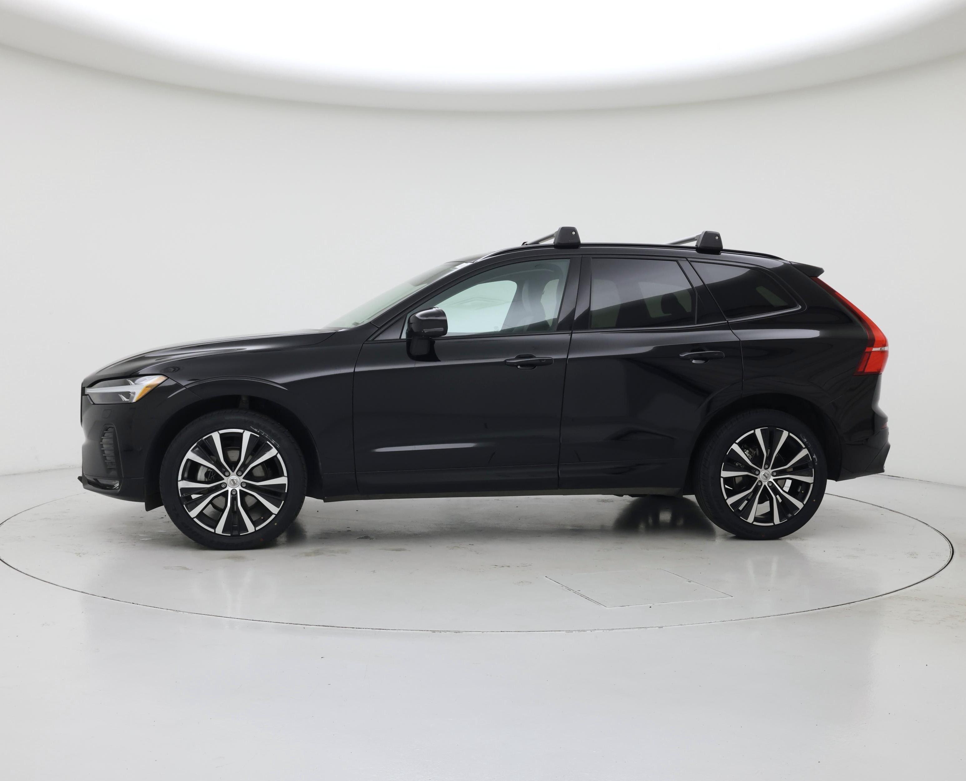 Thumbnail: 2024 Volvo XC60 - 3