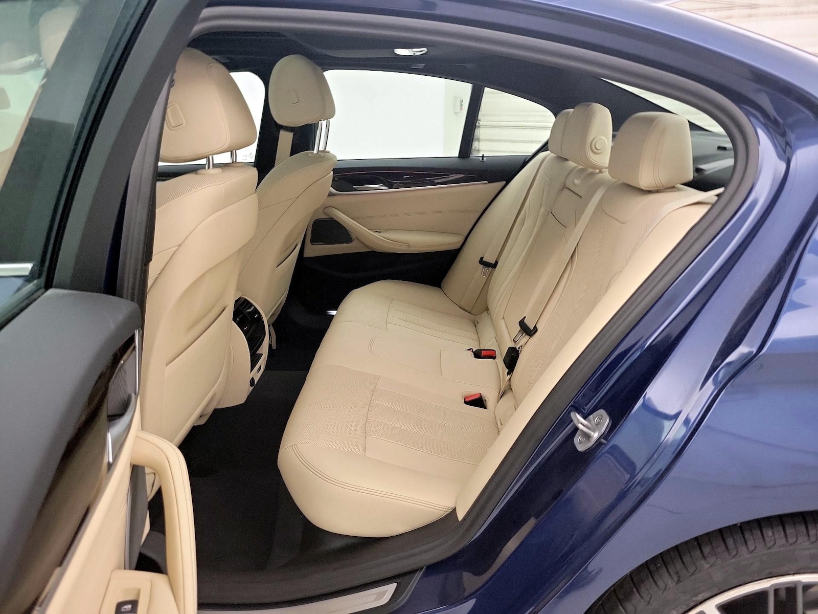 2023 BMW 5 Series 530i - Photo 22