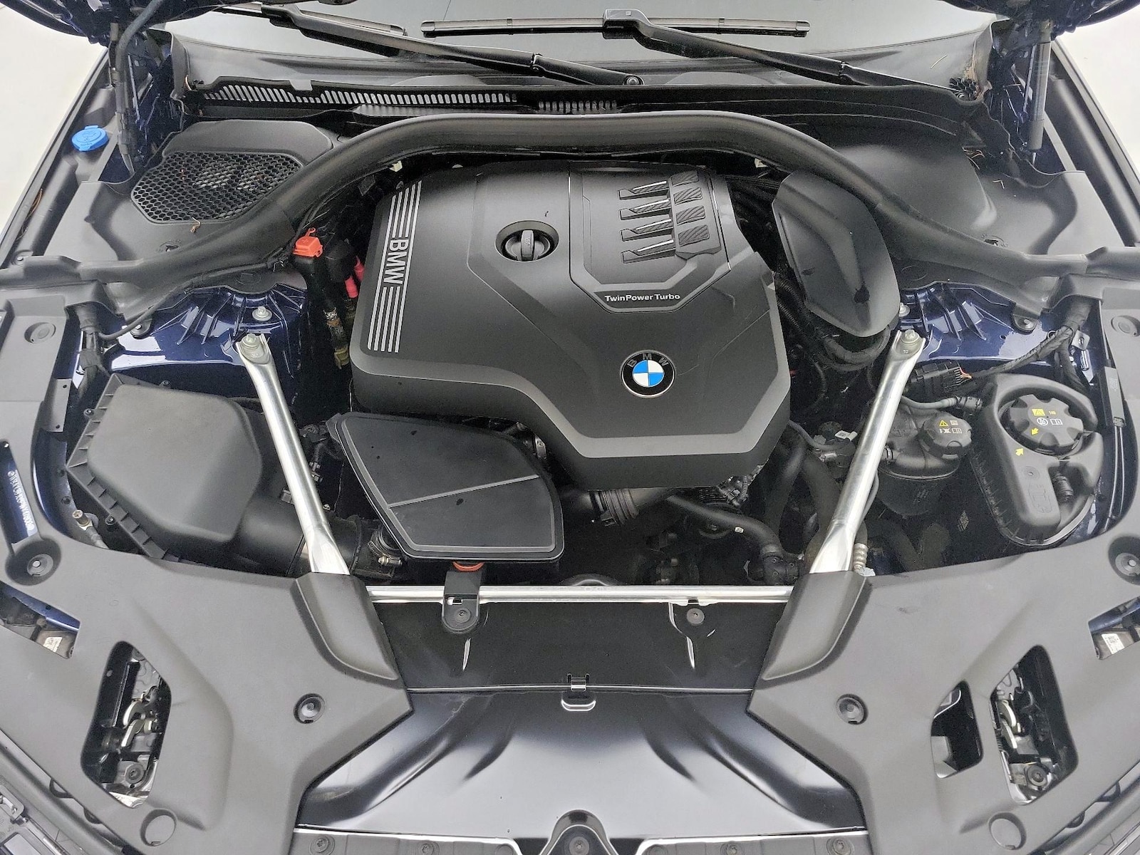 2023 BMW 5 Series 530i - Photo 24