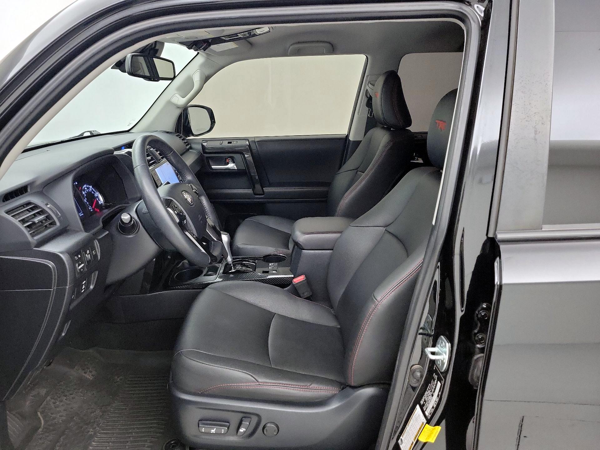 Thumbnail: 2020 Toyota 4Runner - 11