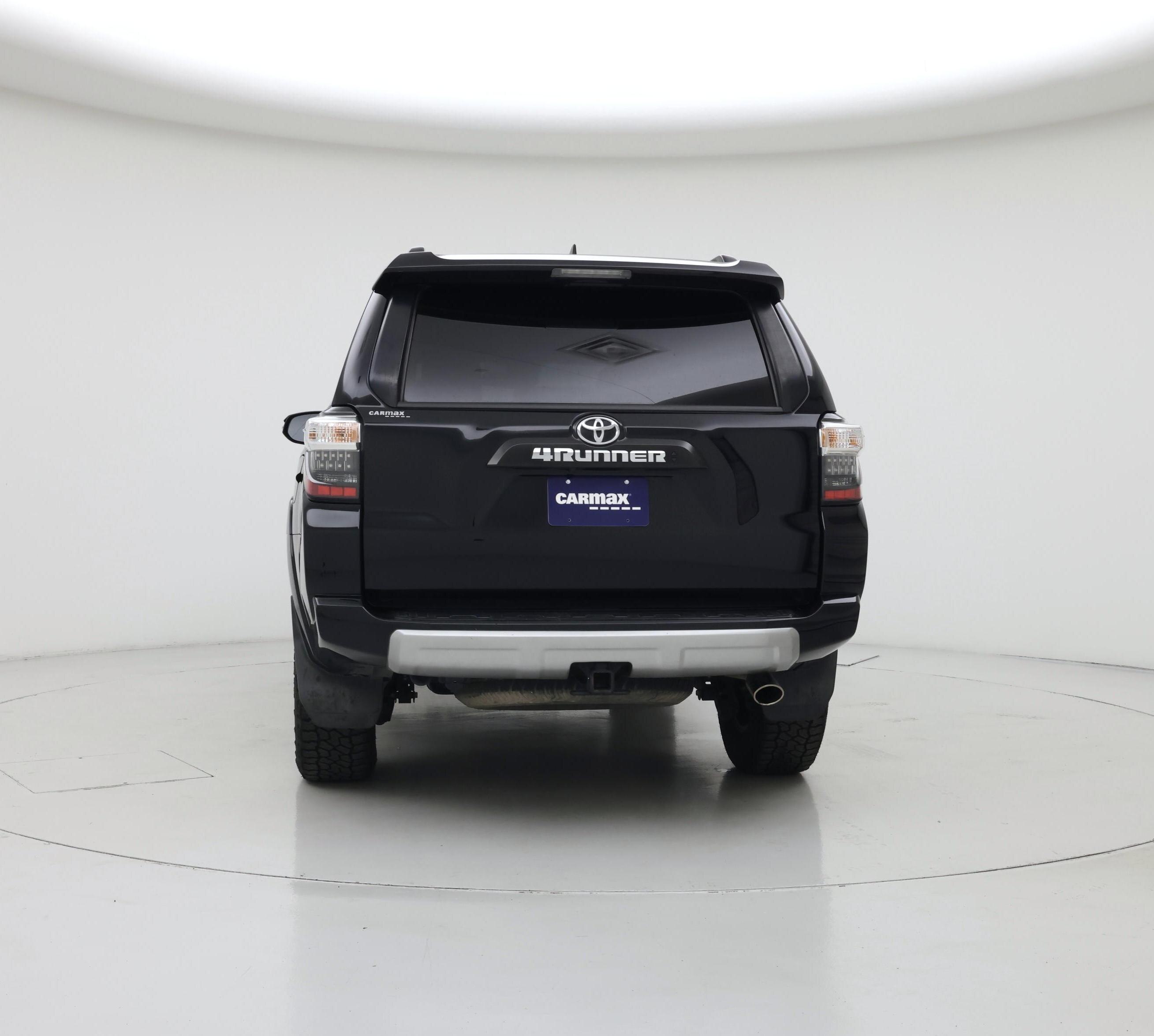 Thumbnail: 2020 Toyota 4Runner - 6