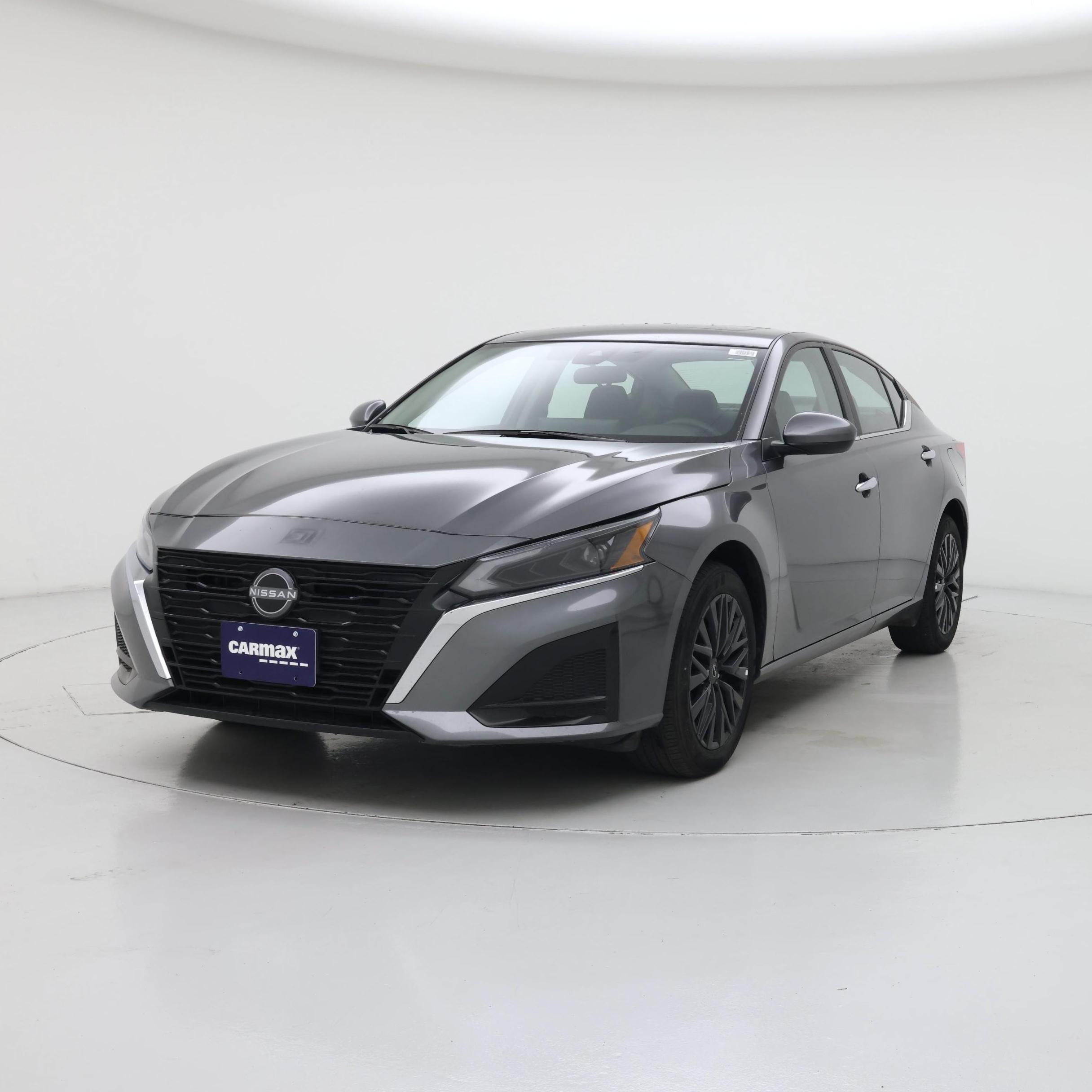 Thumbnail: 2025 Nissan Altima - 4