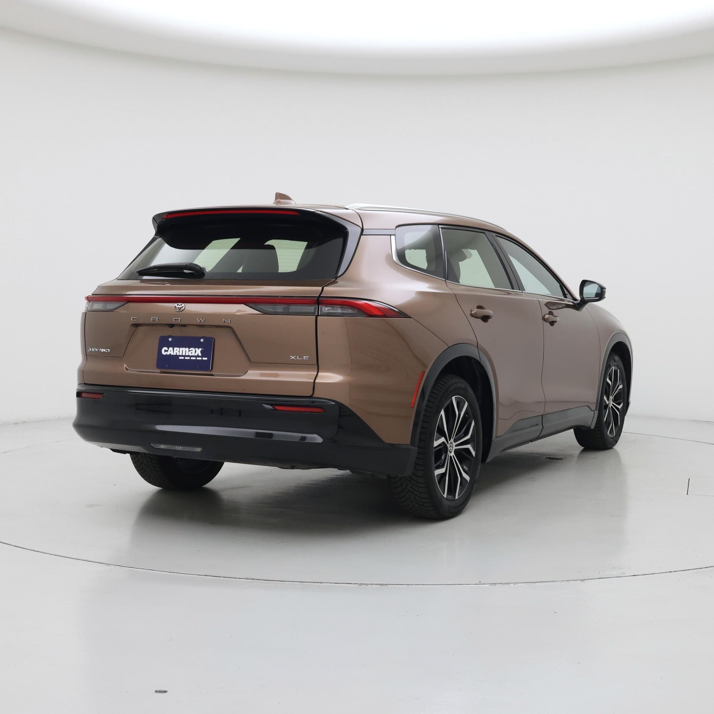 Thumbnail: 2025 Toyota Crown Signia - 8