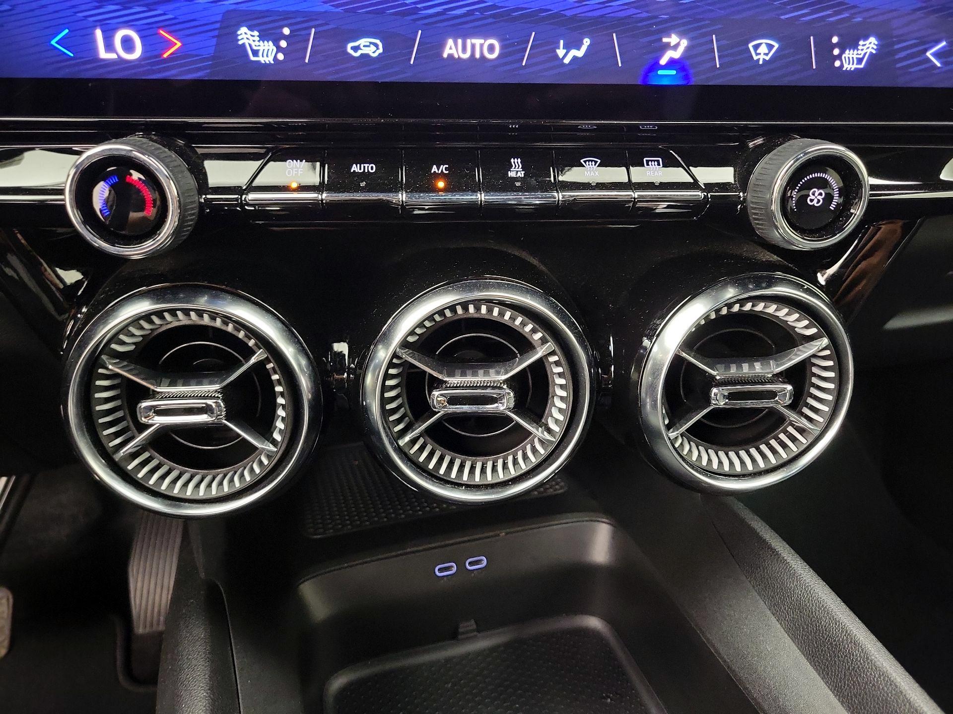 Thumbnail: 2024 Chevrolet Blazer EV - 16