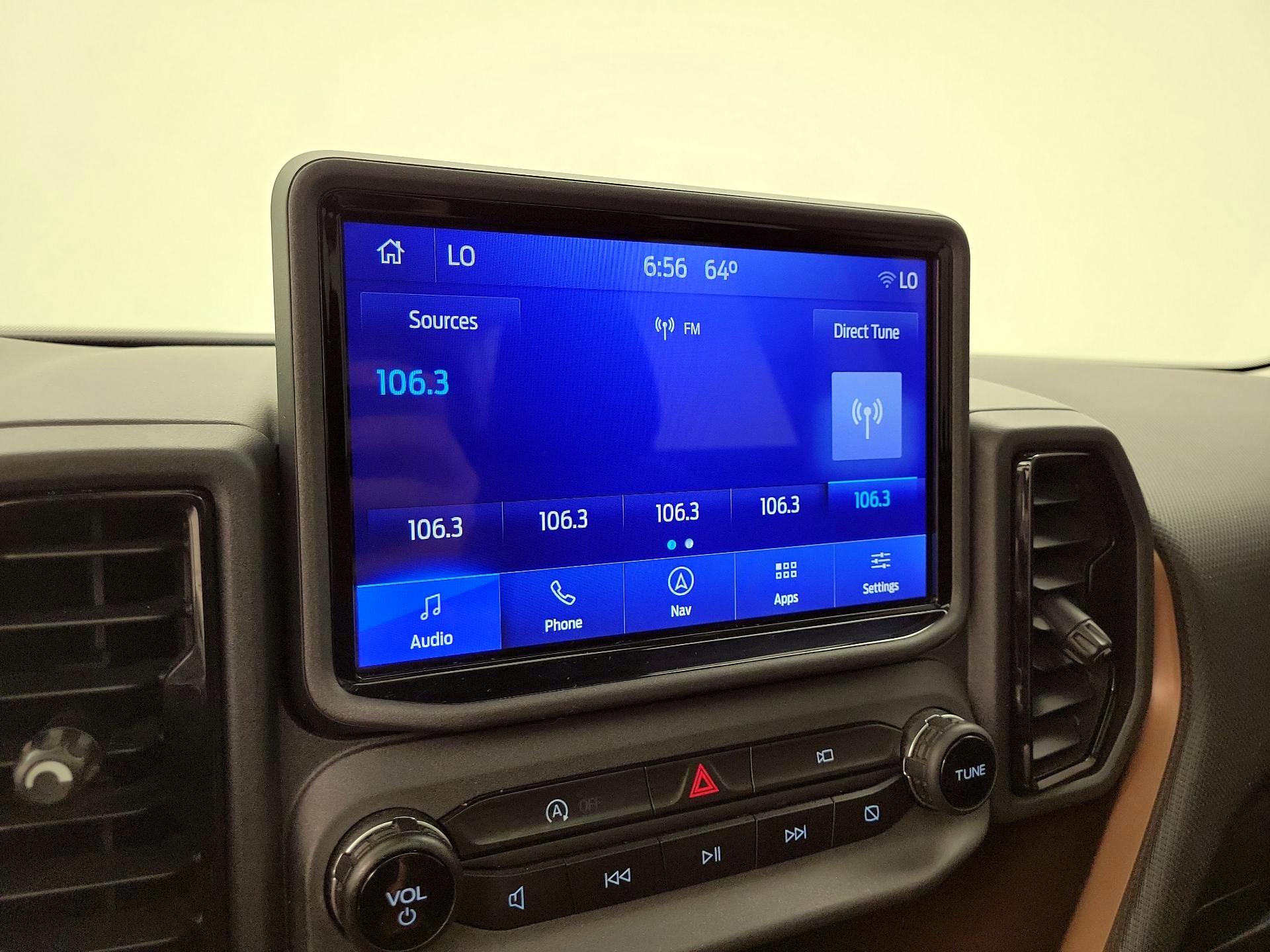Thumbnail: 2022 Ford Bronco Sport - 16