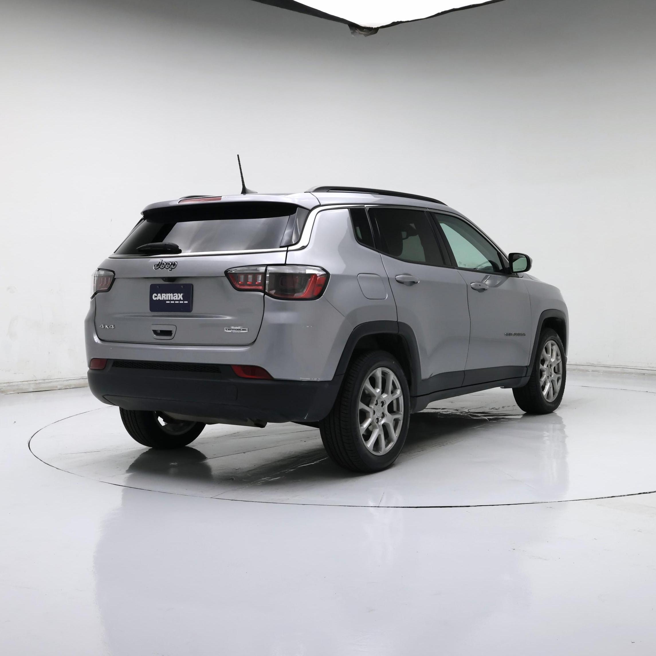 Thumbnail: 2022 Jeep Compass - 8