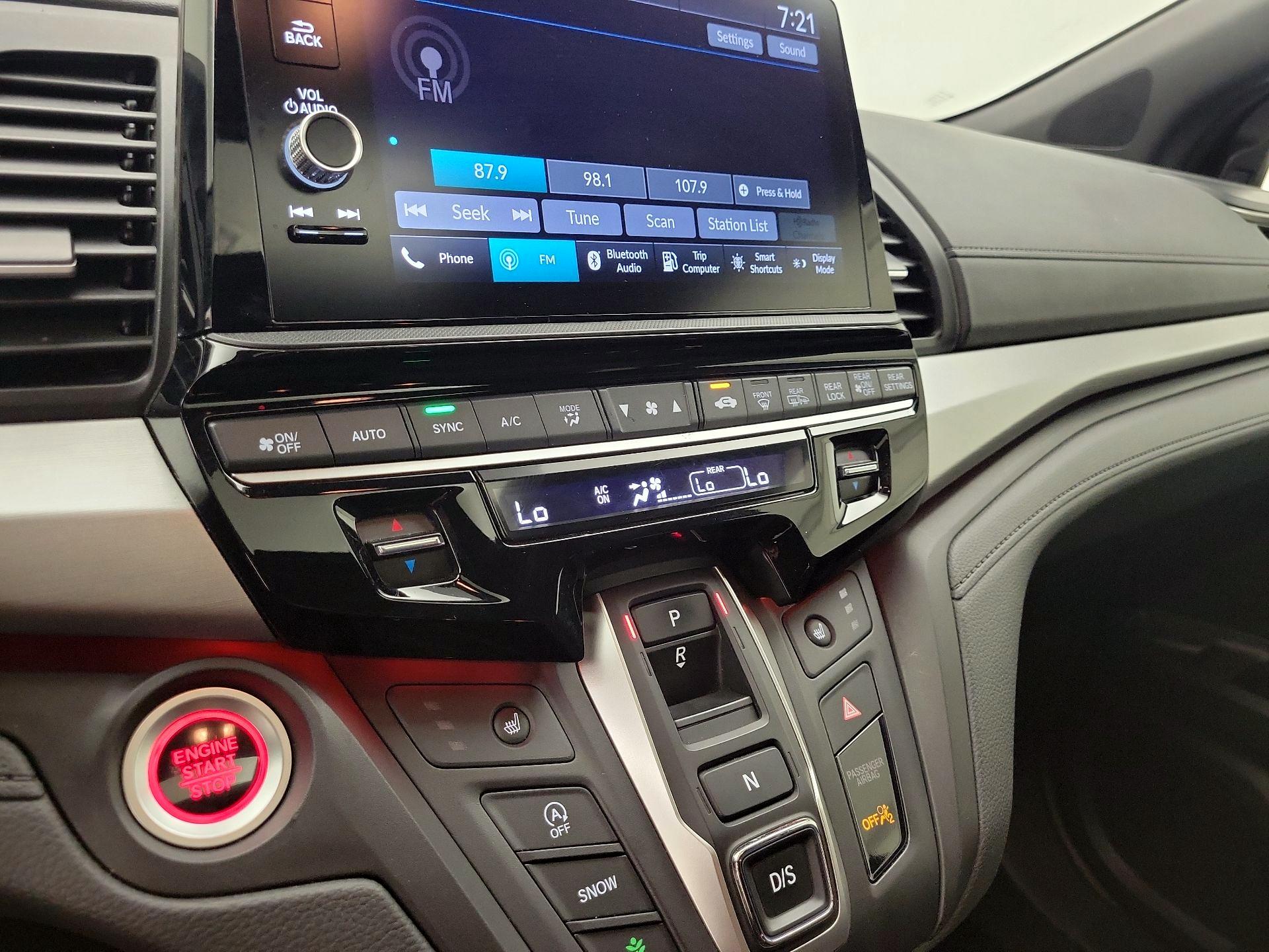 Thumbnail: 2025 Honda Odyssey - 16