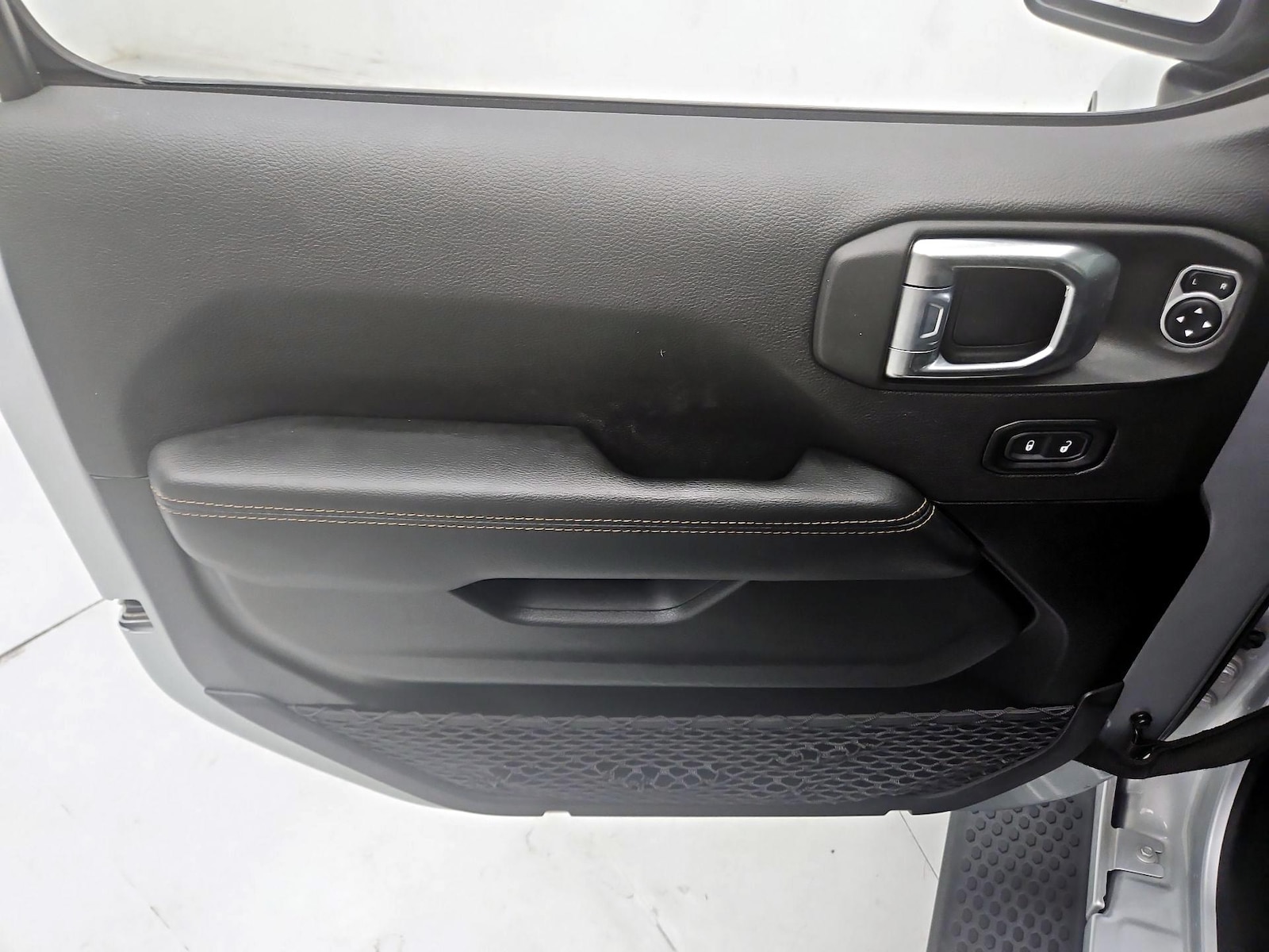 2023 Jeep Wrangler 4xe High Altitude 4XE - Photo 13
