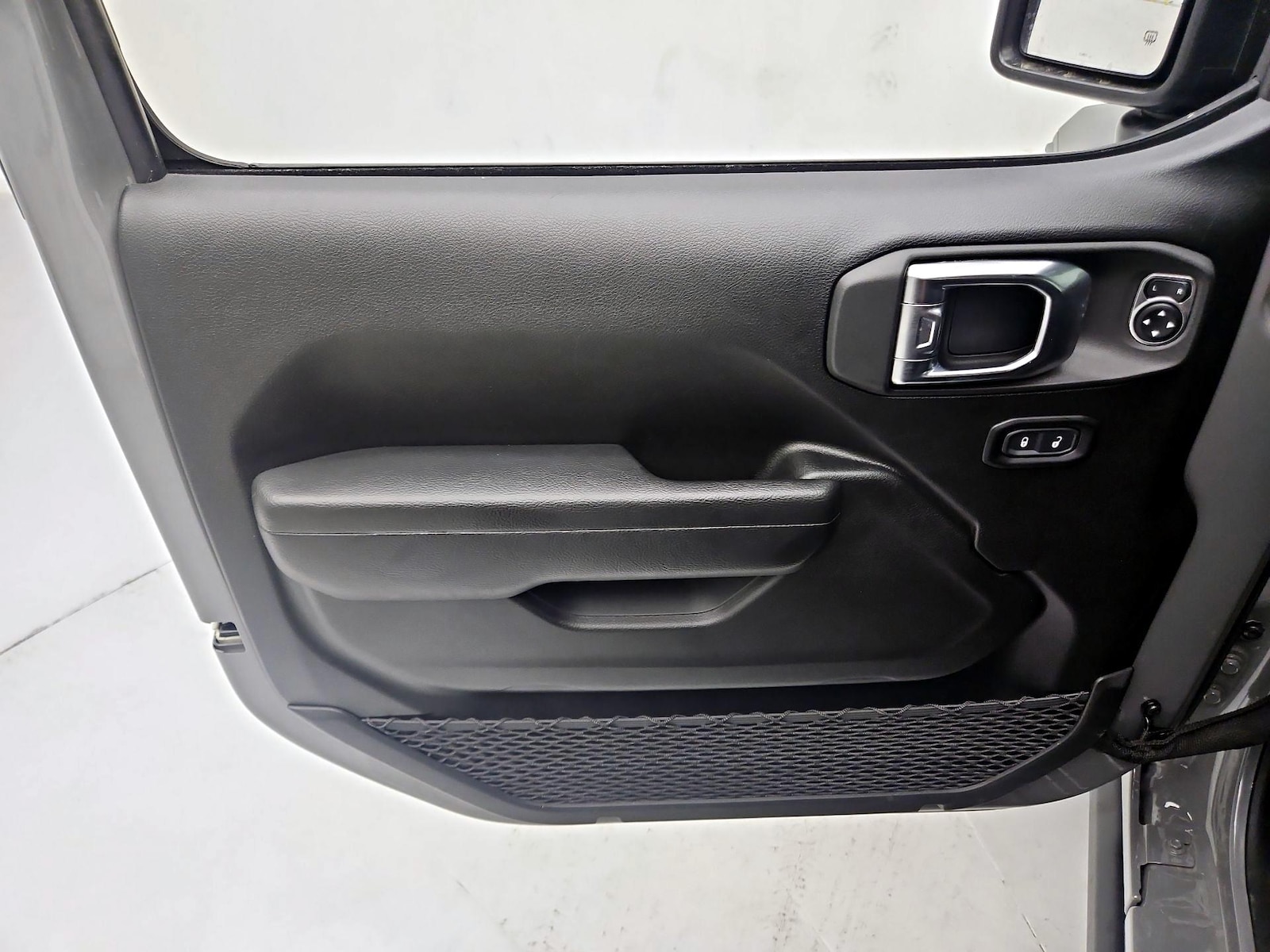 2023 Jeep Wrangler 4xe Willys 4XE - Photo 13