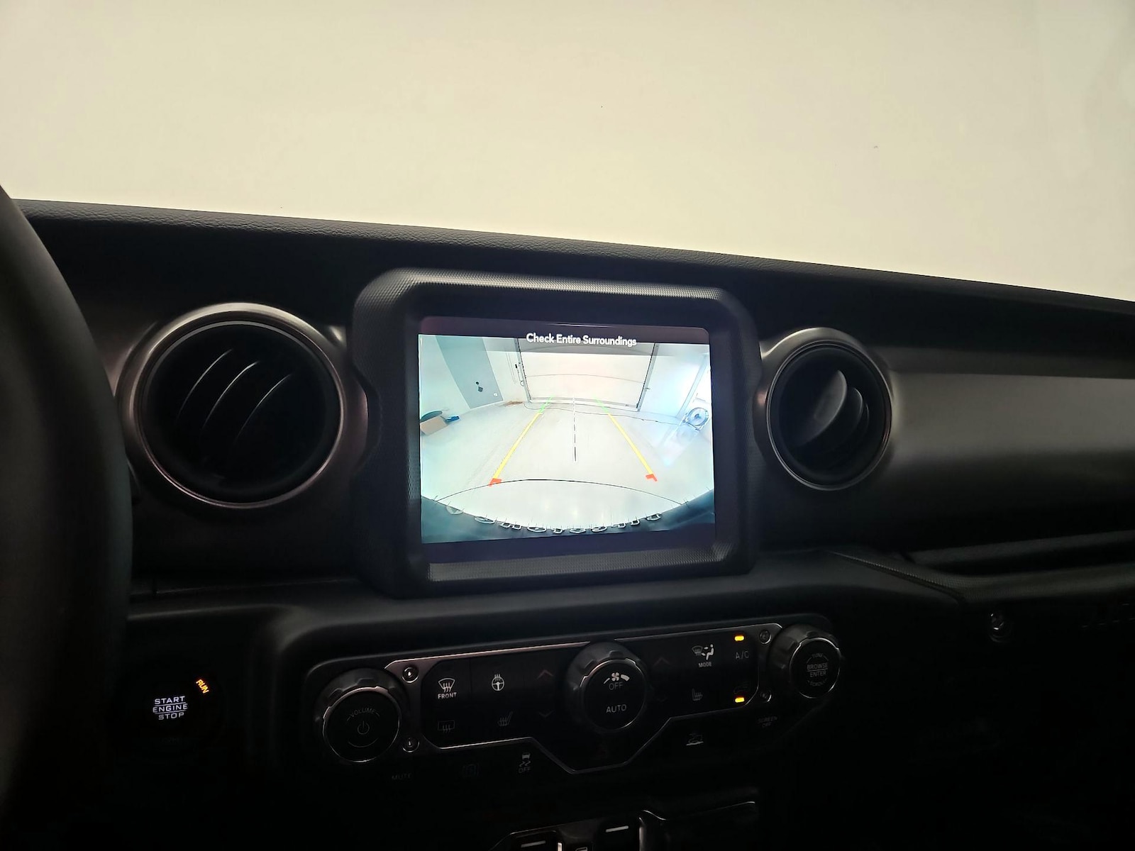 2023 Jeep Wrangler 4xe Willys 4XE - Photo 16