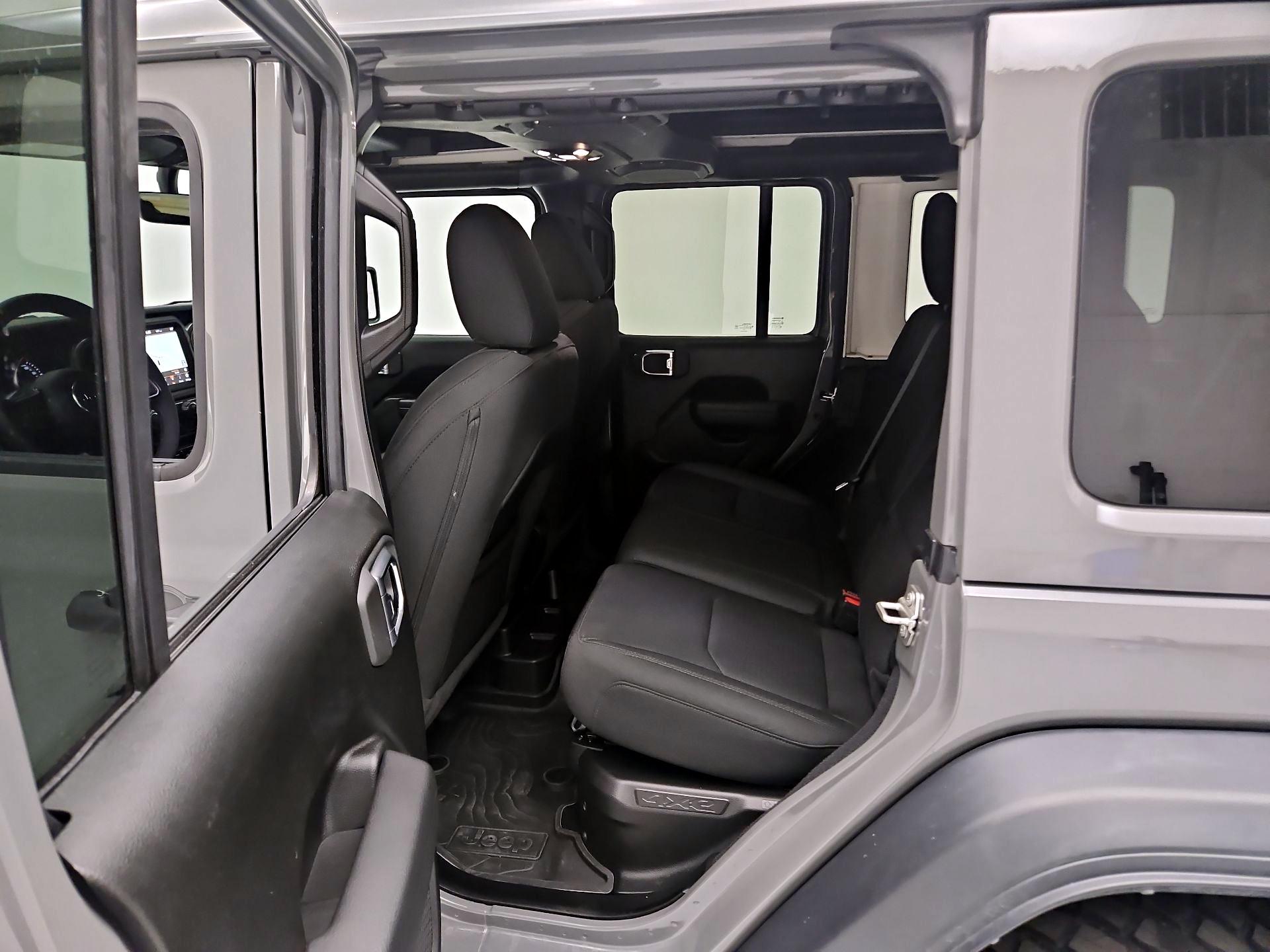Thumbnail: 2023 Jeep Wrangler - 20