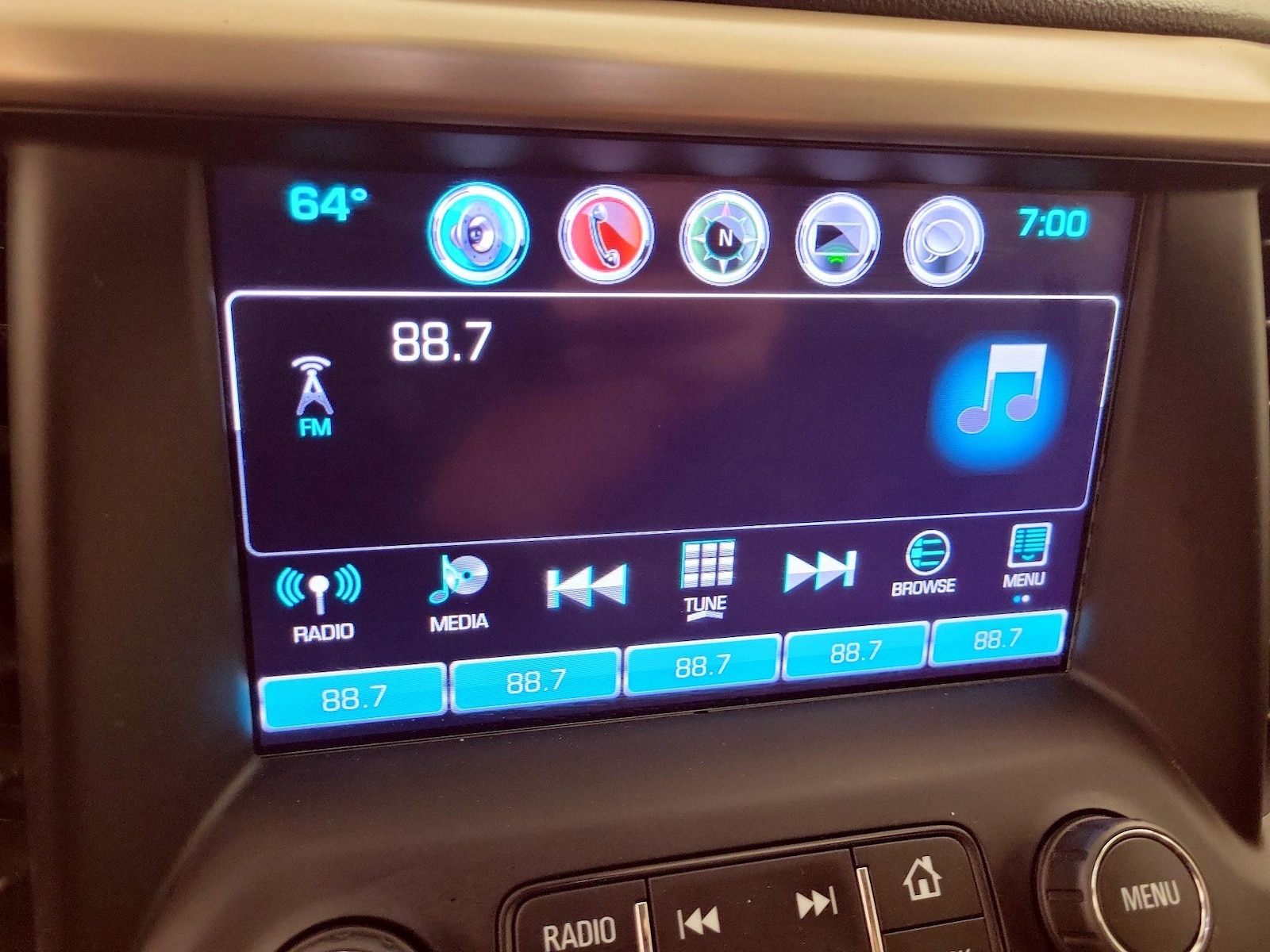 2017 GMC Acadia Denali - Photo 17