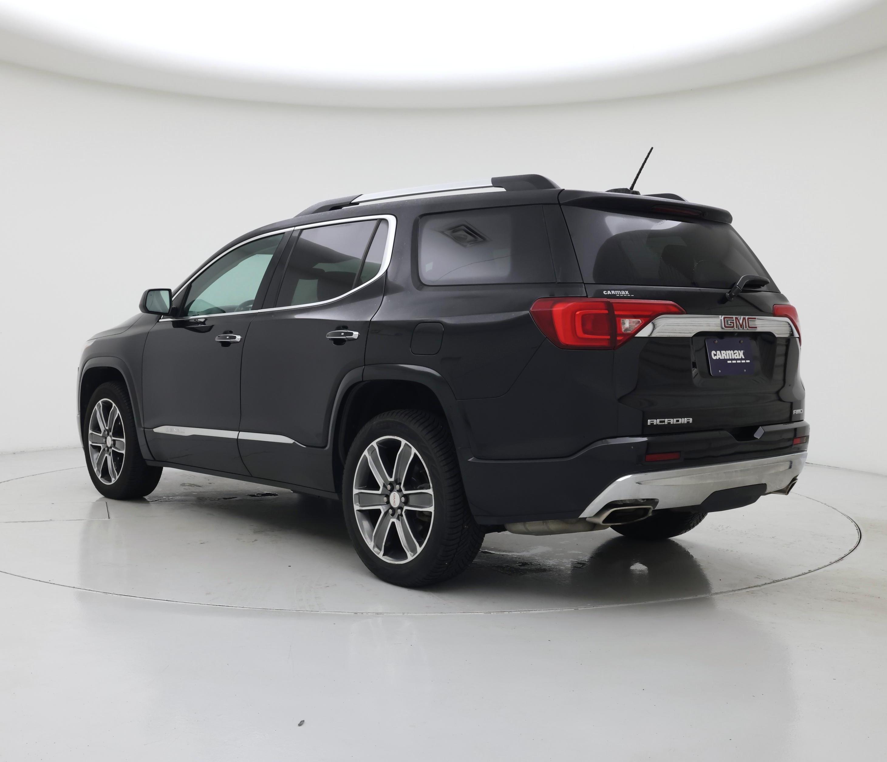 Thumbnail: 2017 GMC Acadia - 2