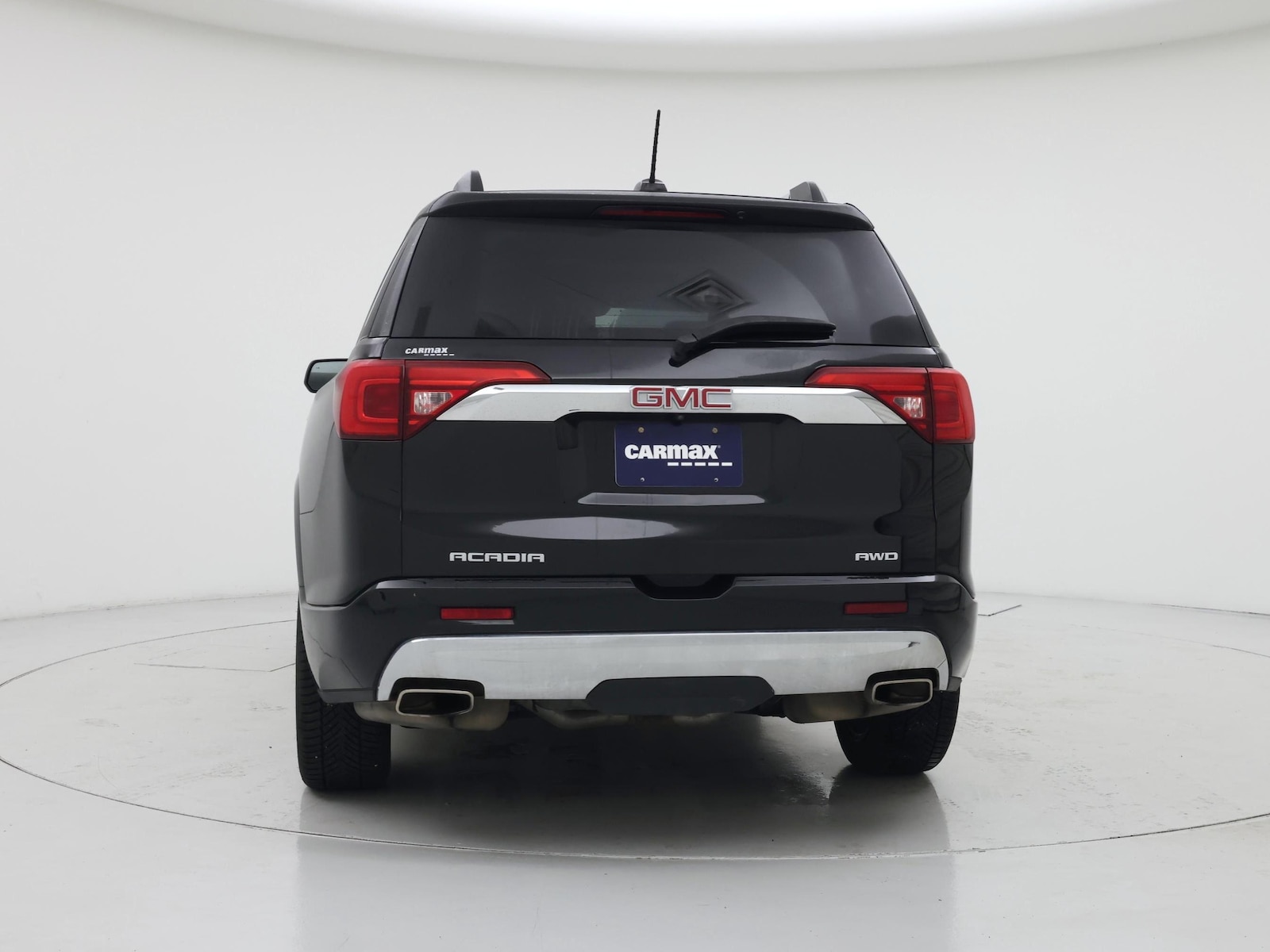 2017 GMC Acadia Denali - Photo 7