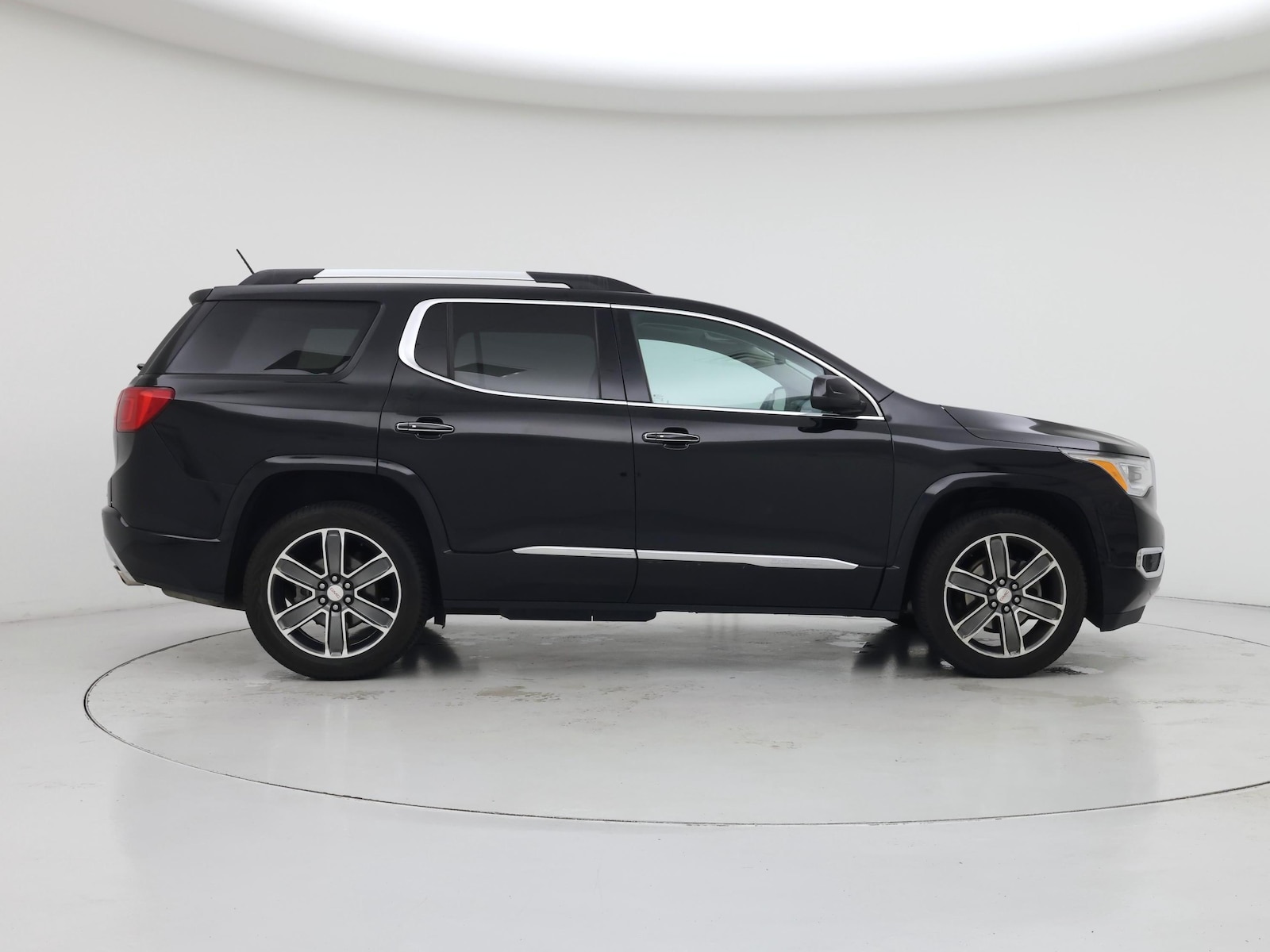 2017 GMC Acadia Denali - Photo 8